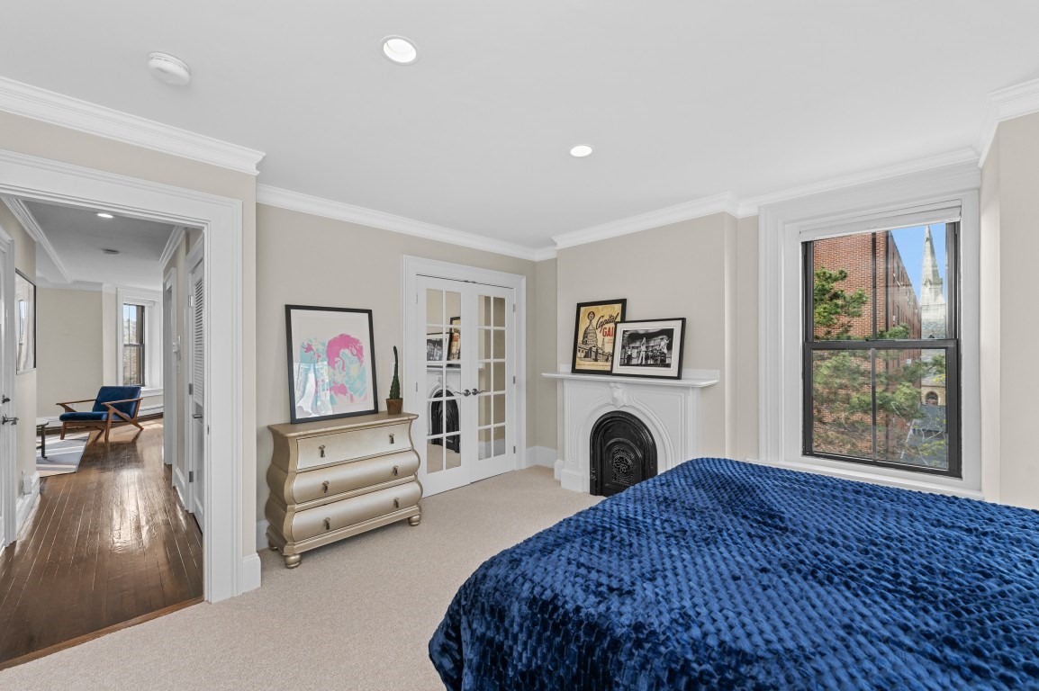 437 Columbus Ave # 3 Unit: #3