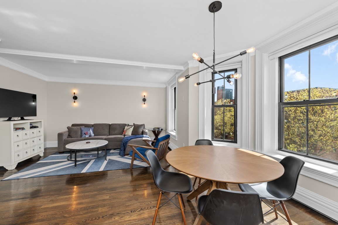 437 Columbus Ave # 3 Unit: #3