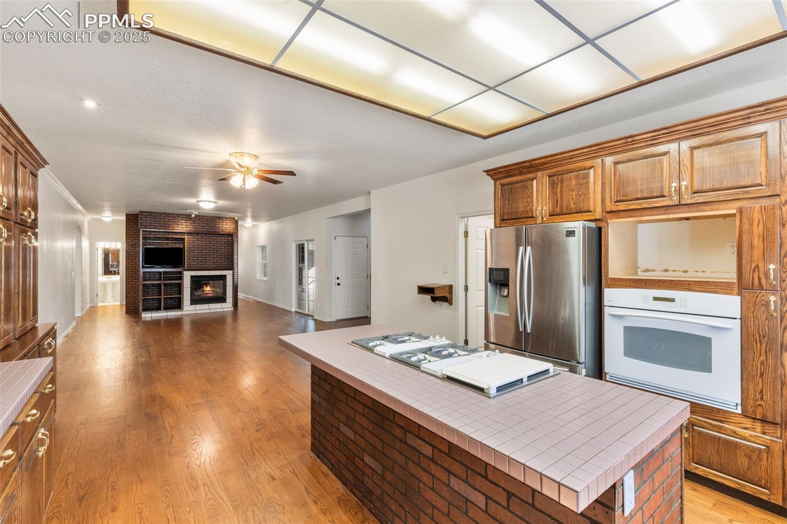 2535 Canada Drive