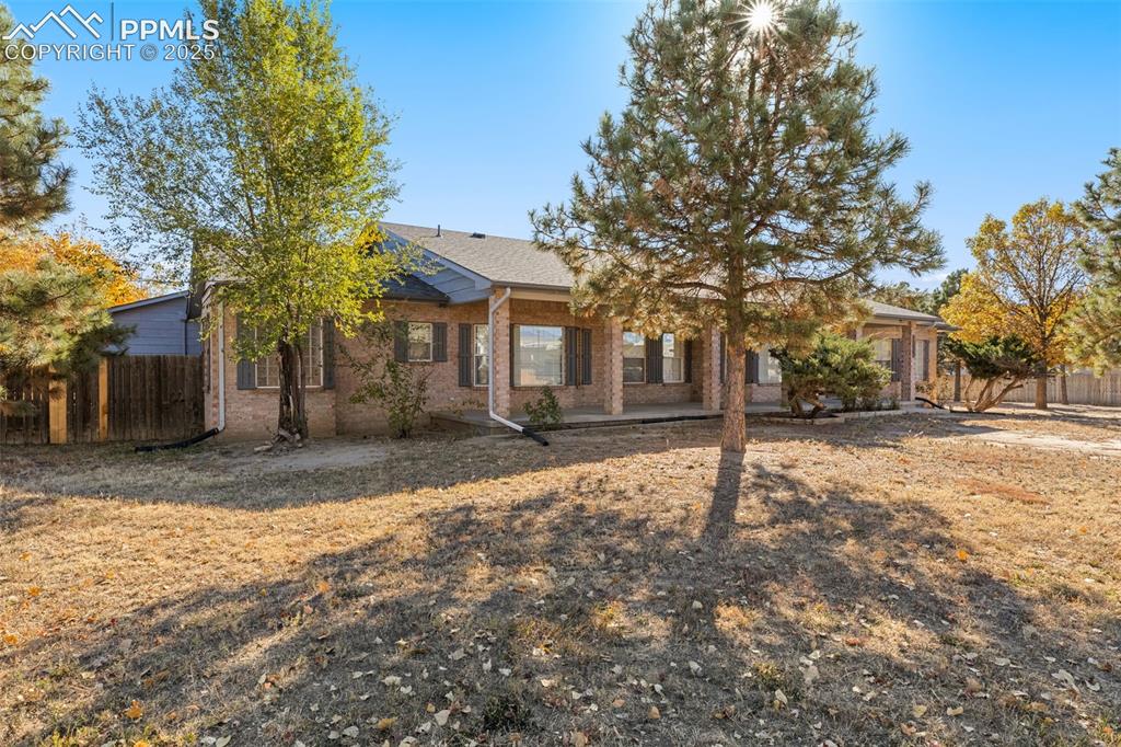 2535 Canada Drive