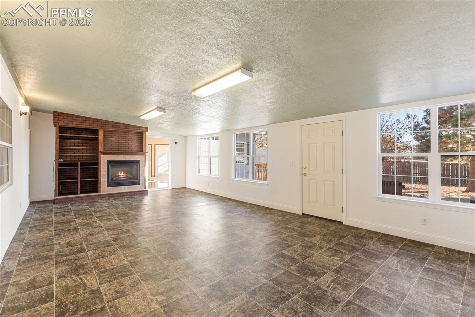 2535 Canada Drive