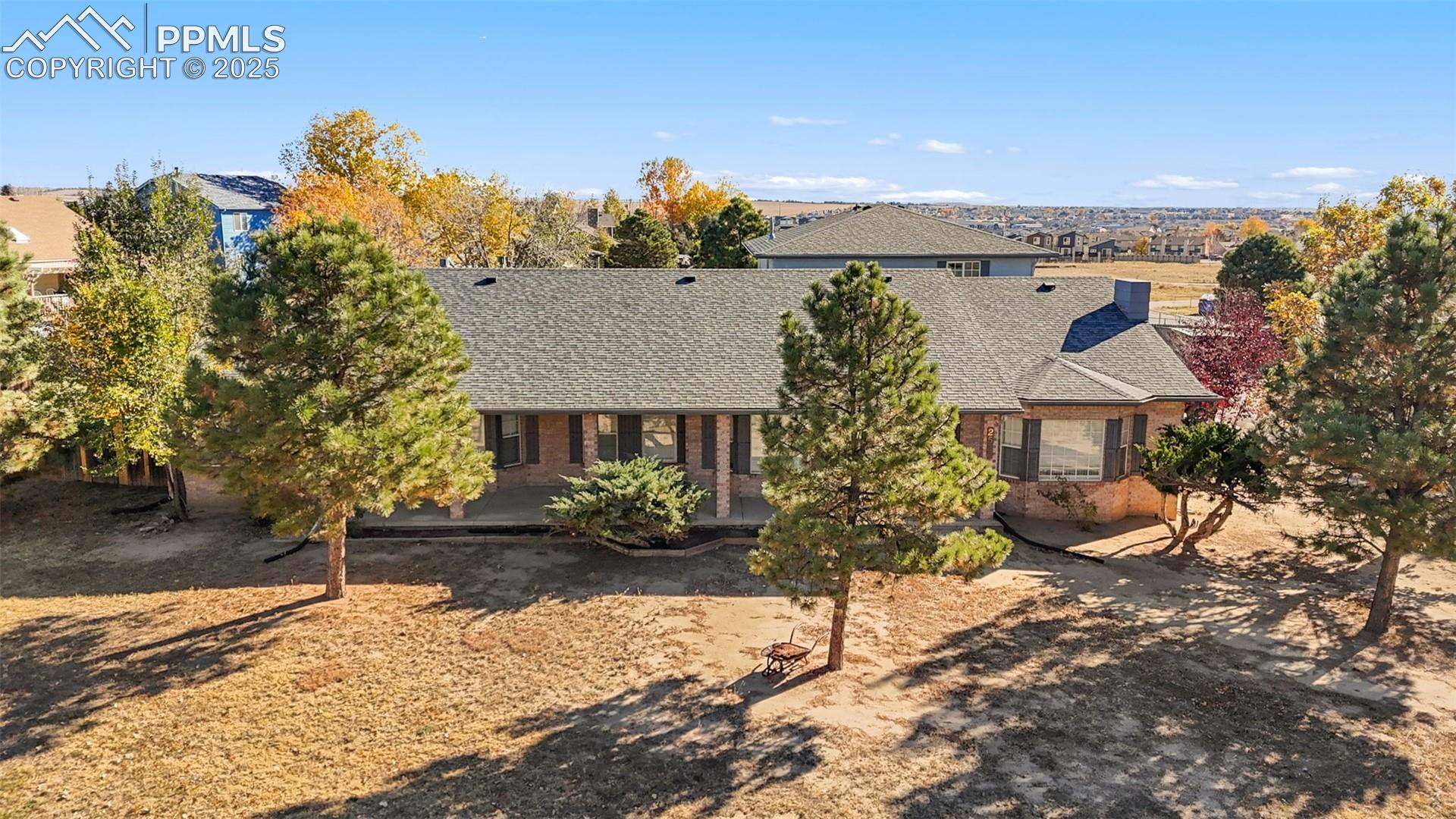 2535 Canada Drive