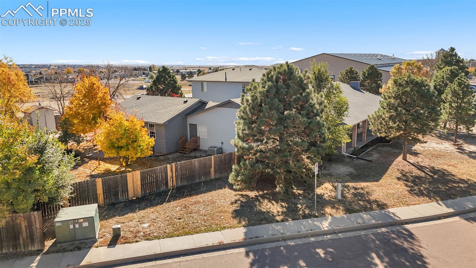 2535 Canada Drive