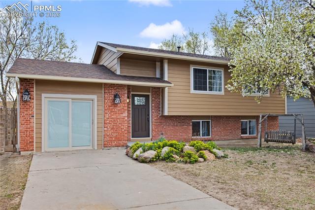 2205 Shawnee Drive
