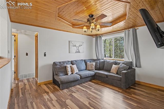 2205 Shawnee Drive