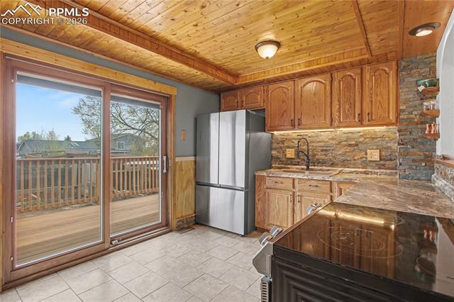 2205 Shawnee Drive