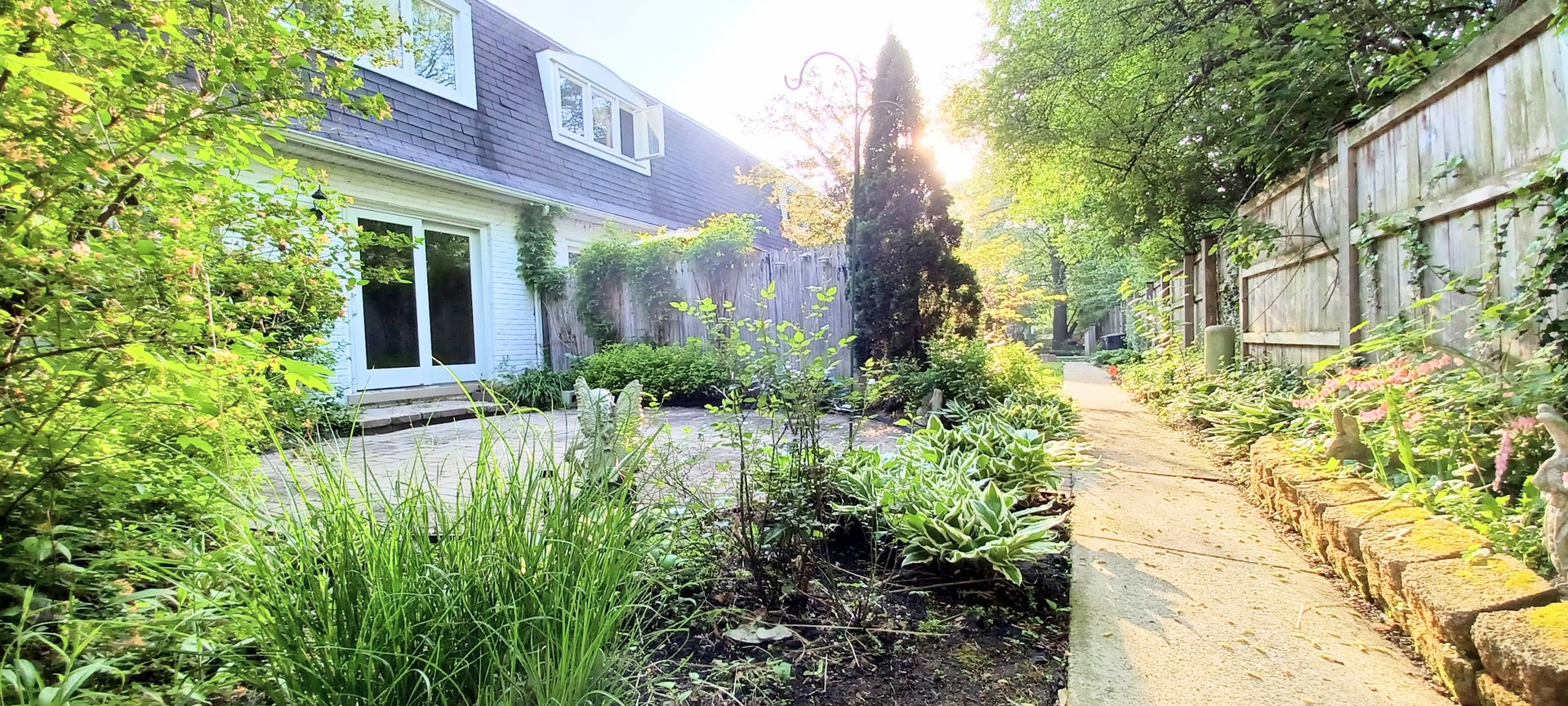 483 Old Surrey Road