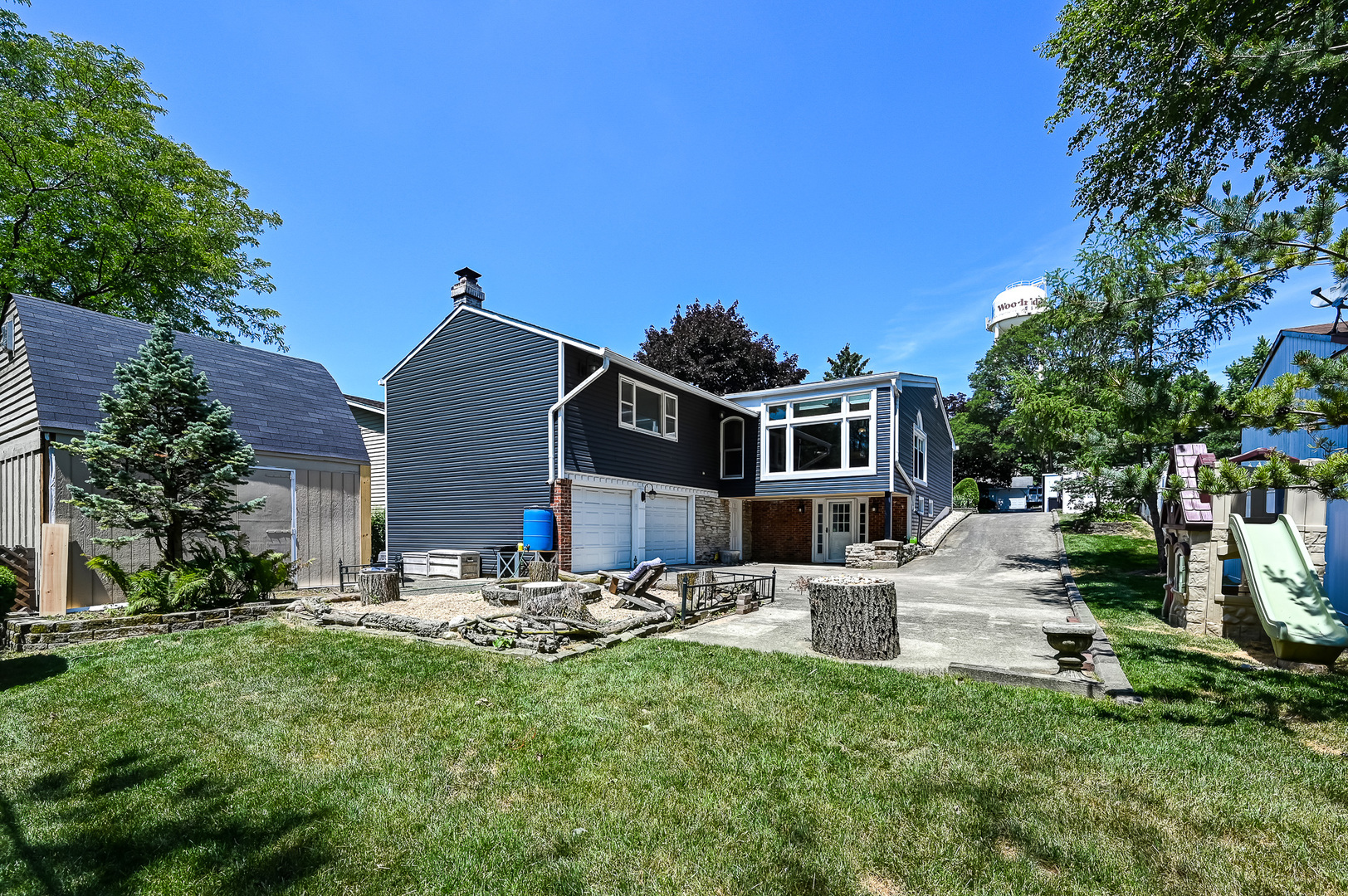2819 Crabtree Avenue