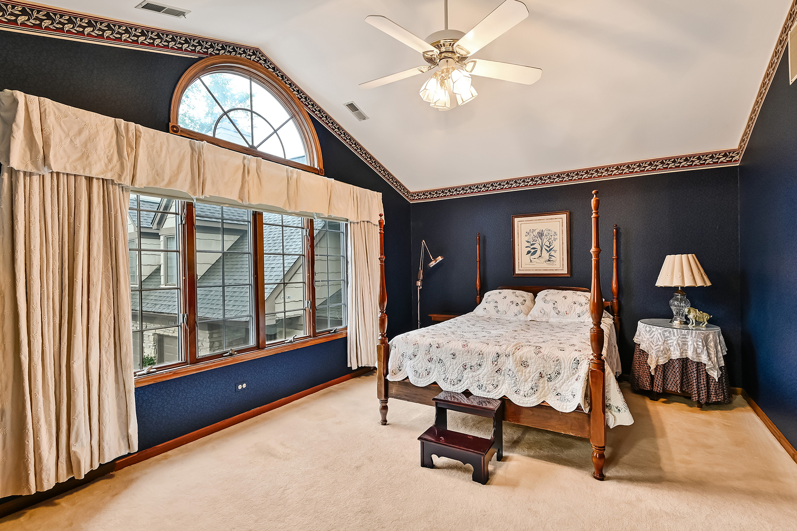 1121 Lodgepole Court Unit: 1121
