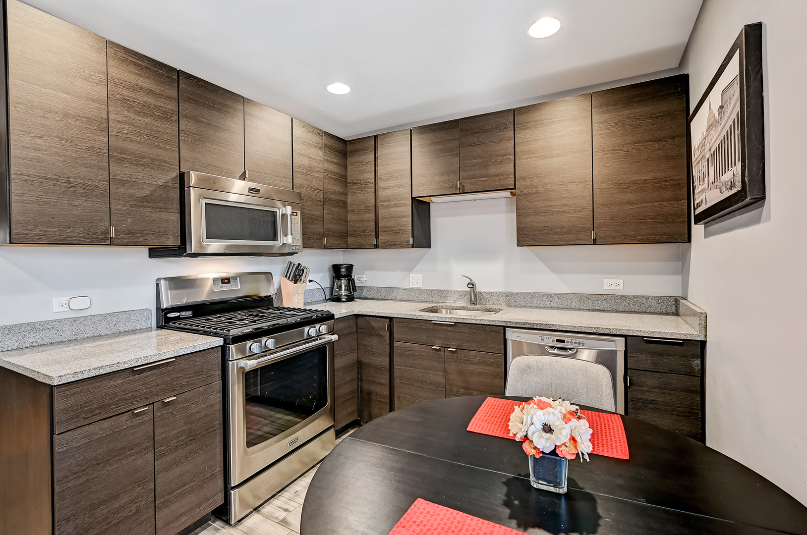 3505 Blanchan Avenue