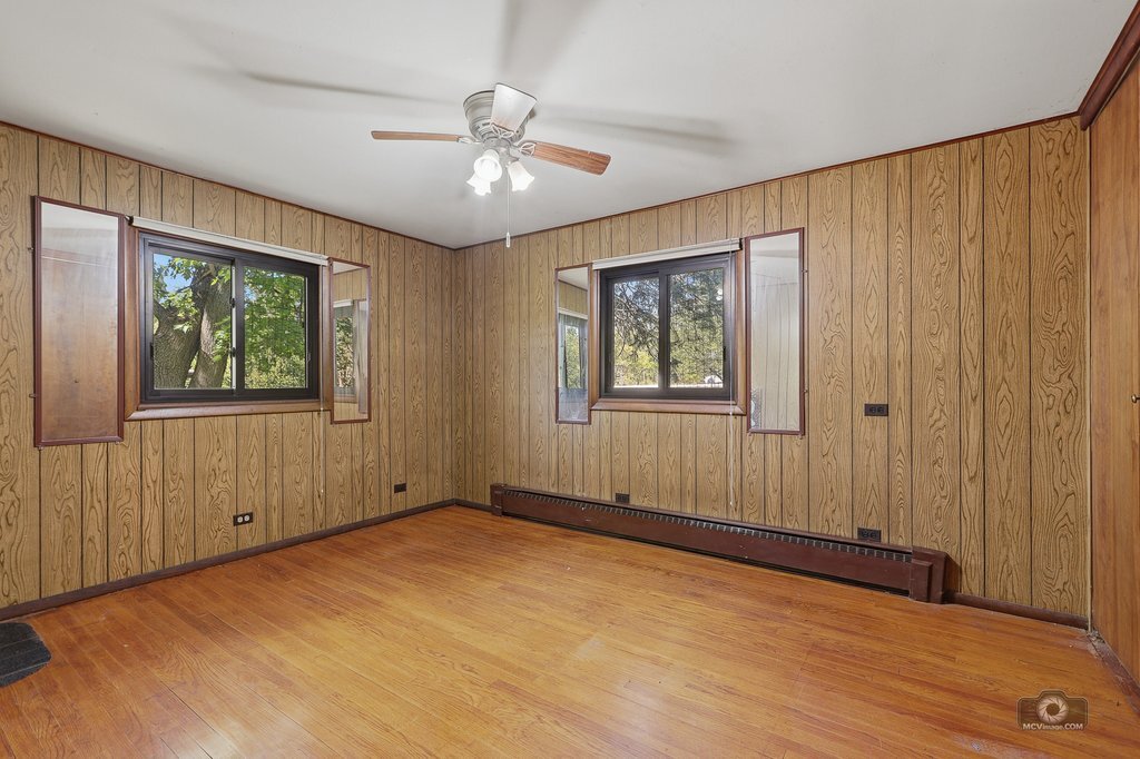 8904 Lemont Road
