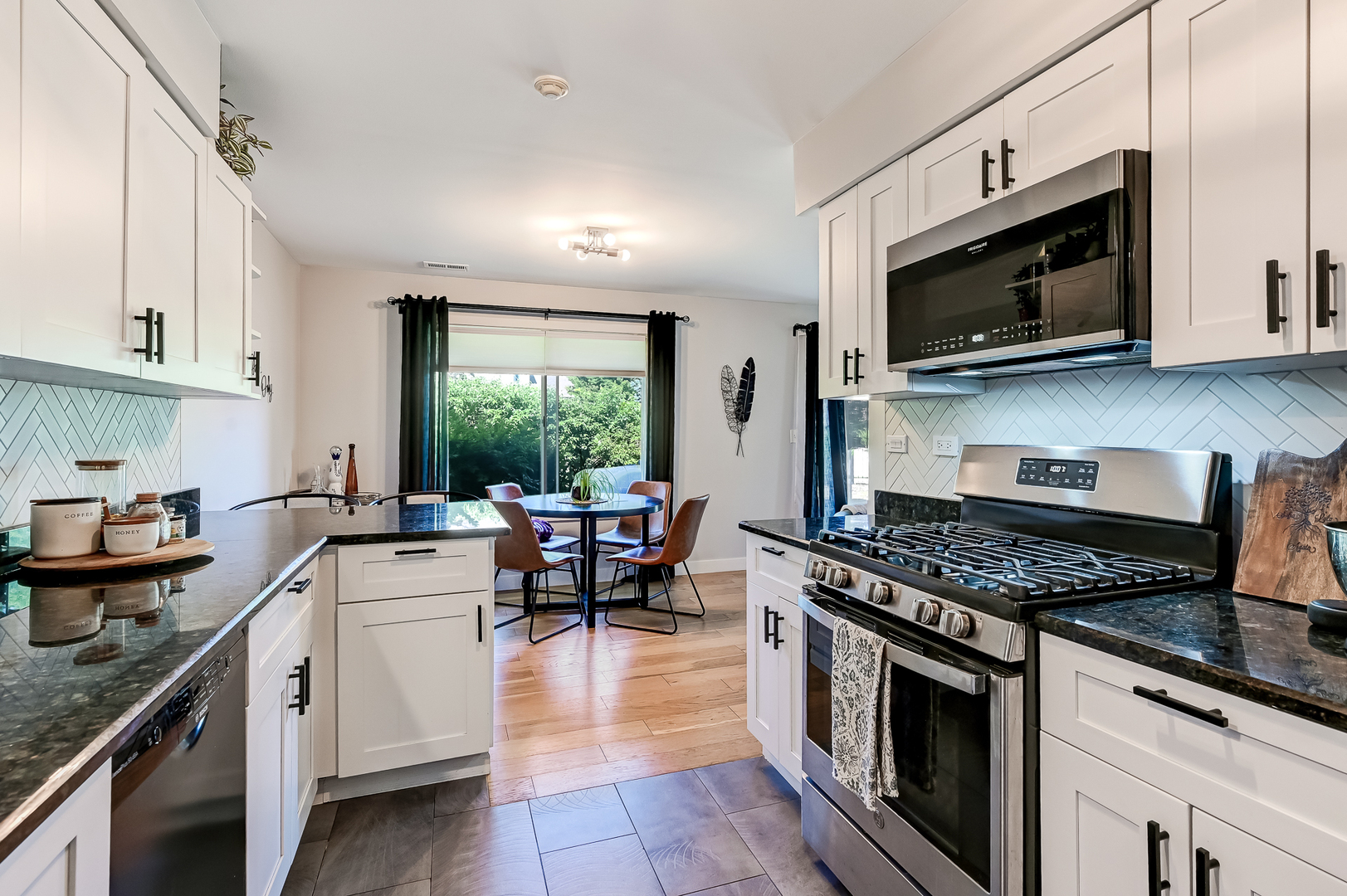385 Coventry Court Unit: 385