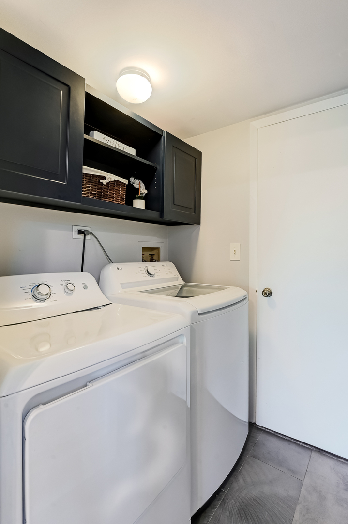 385 Coventry Court Unit: 385