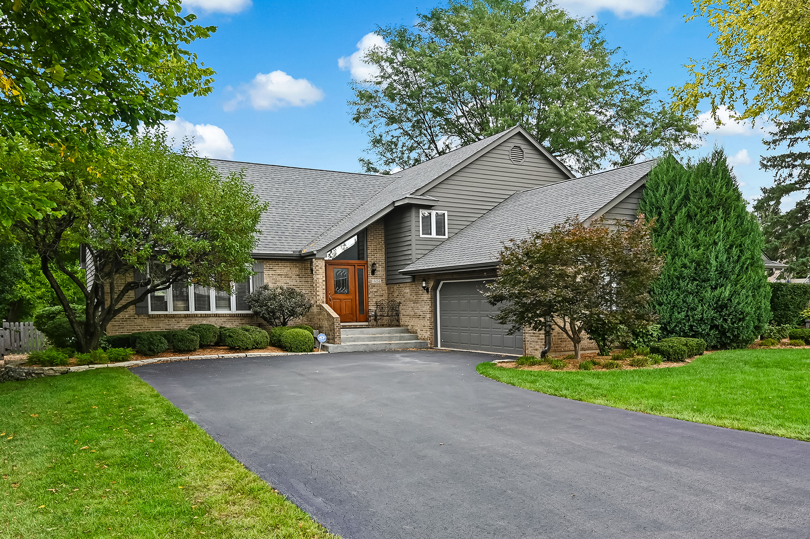 1804 Woodview Court