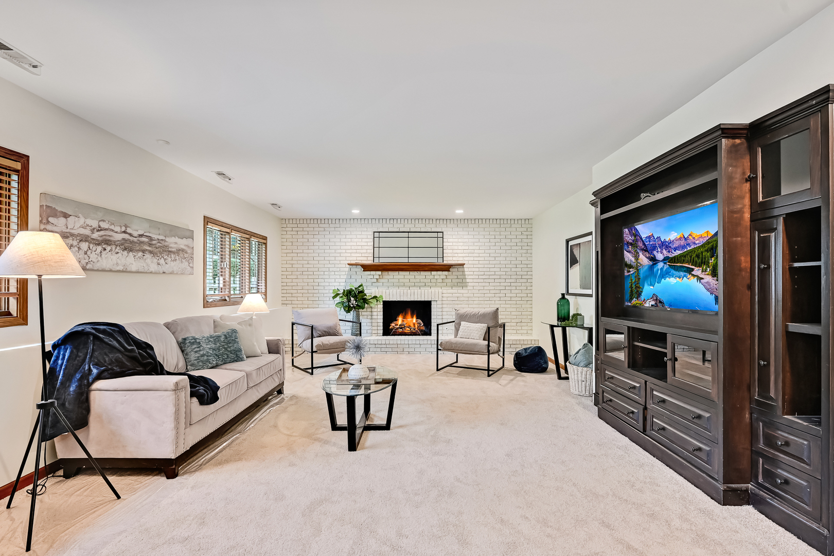 1804 Woodview Court