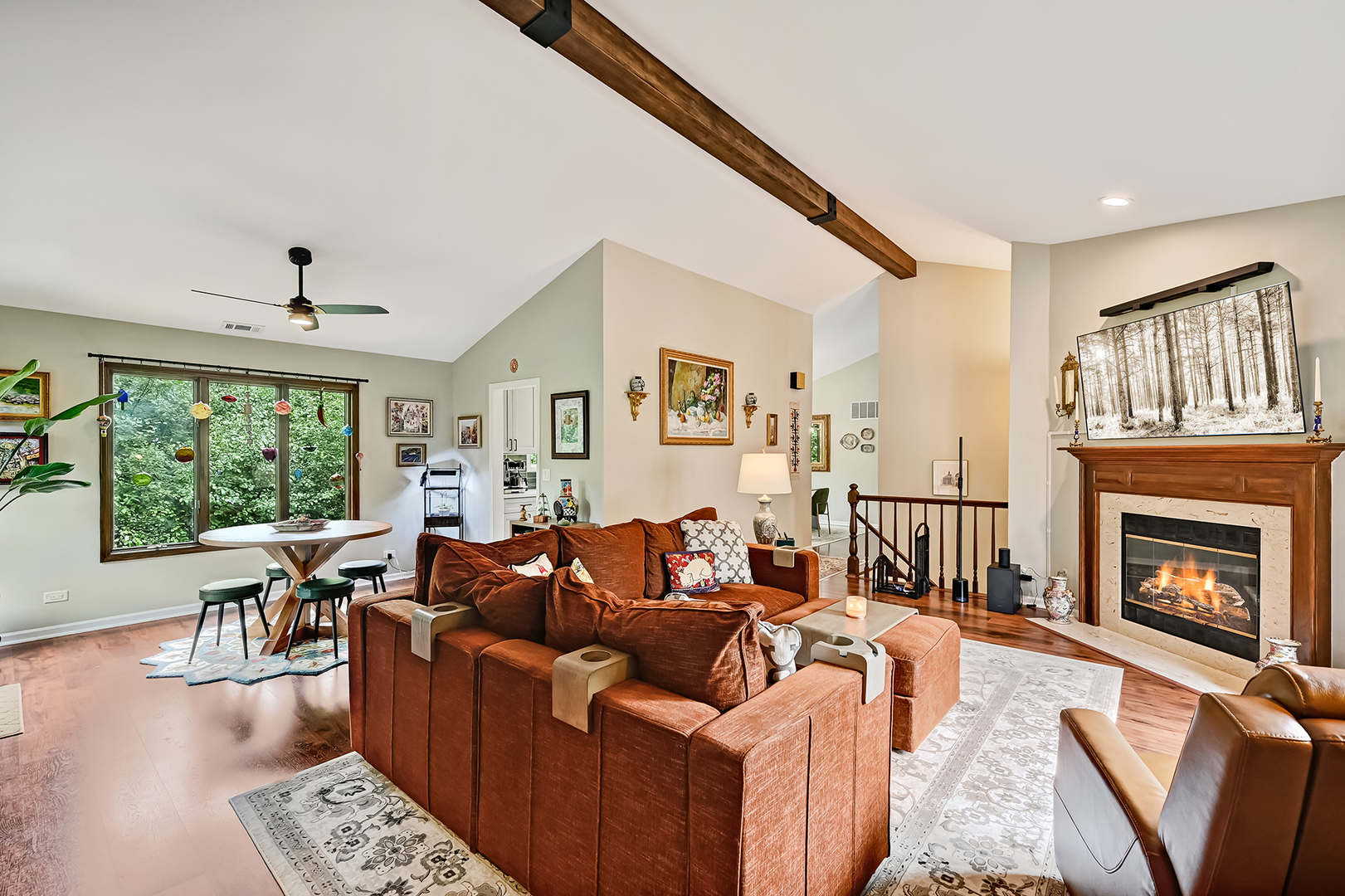 1128 Foxtail Court Unit: 1128