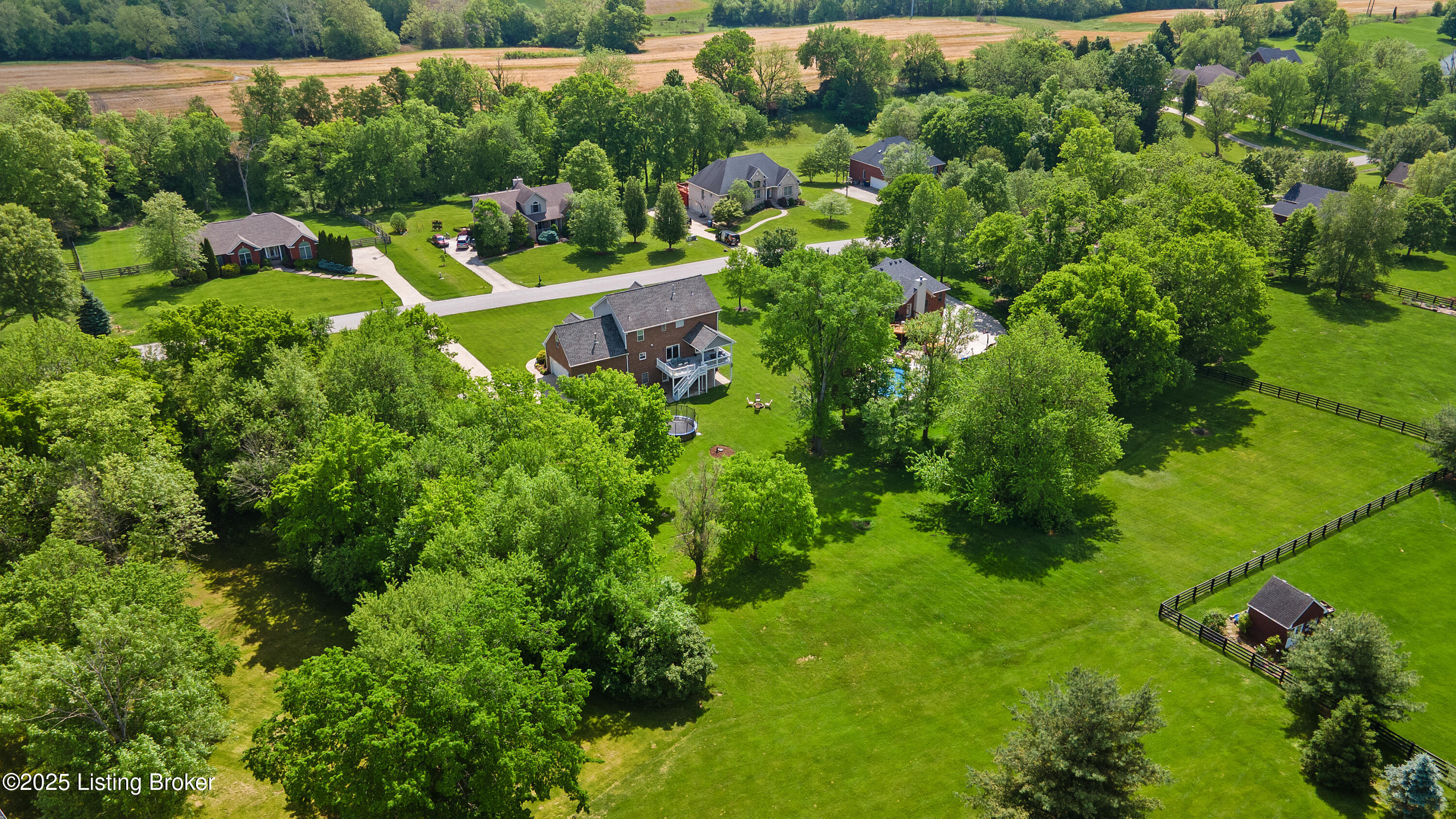 4026 Old Farm Dr