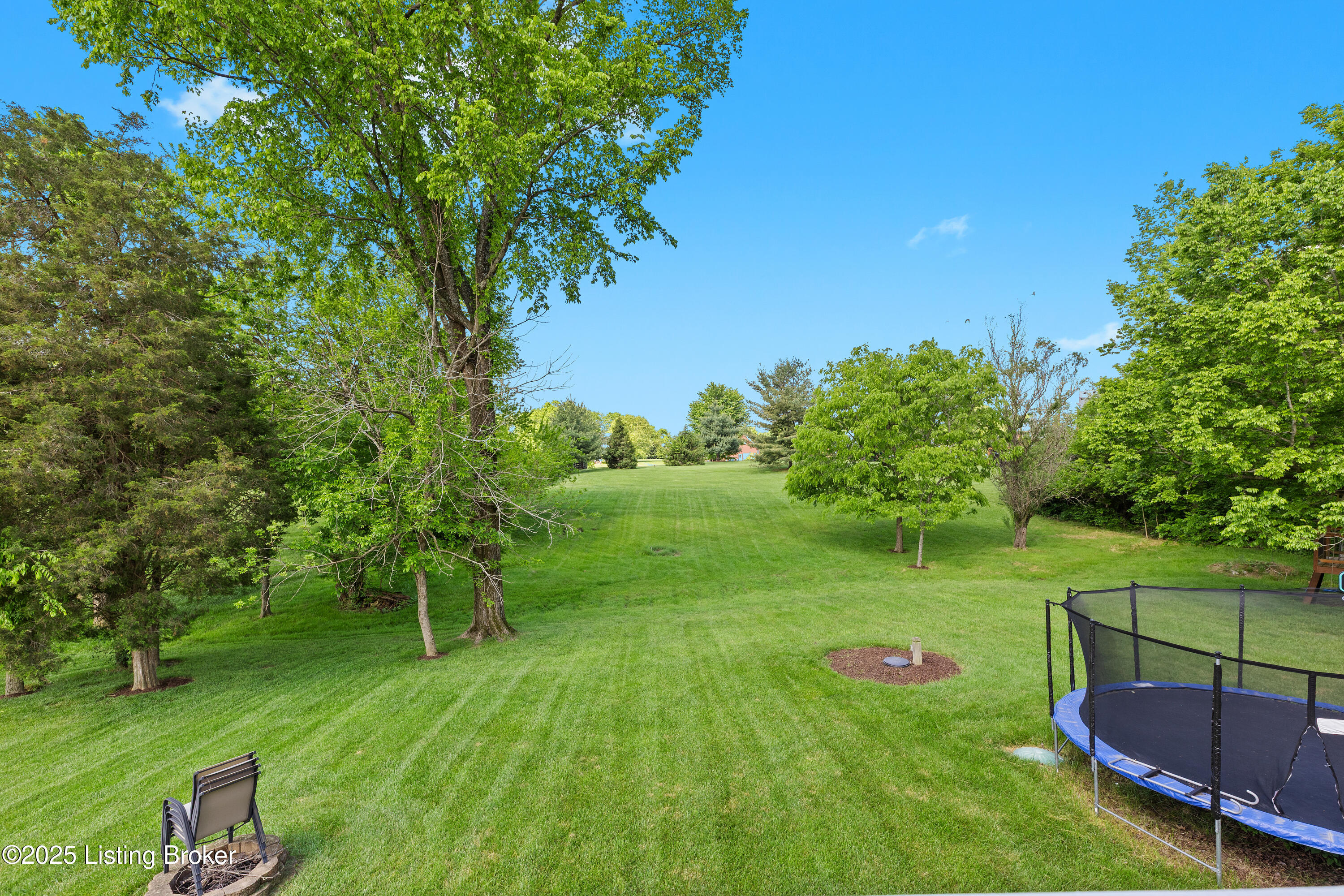 4026 Old Farm Dr