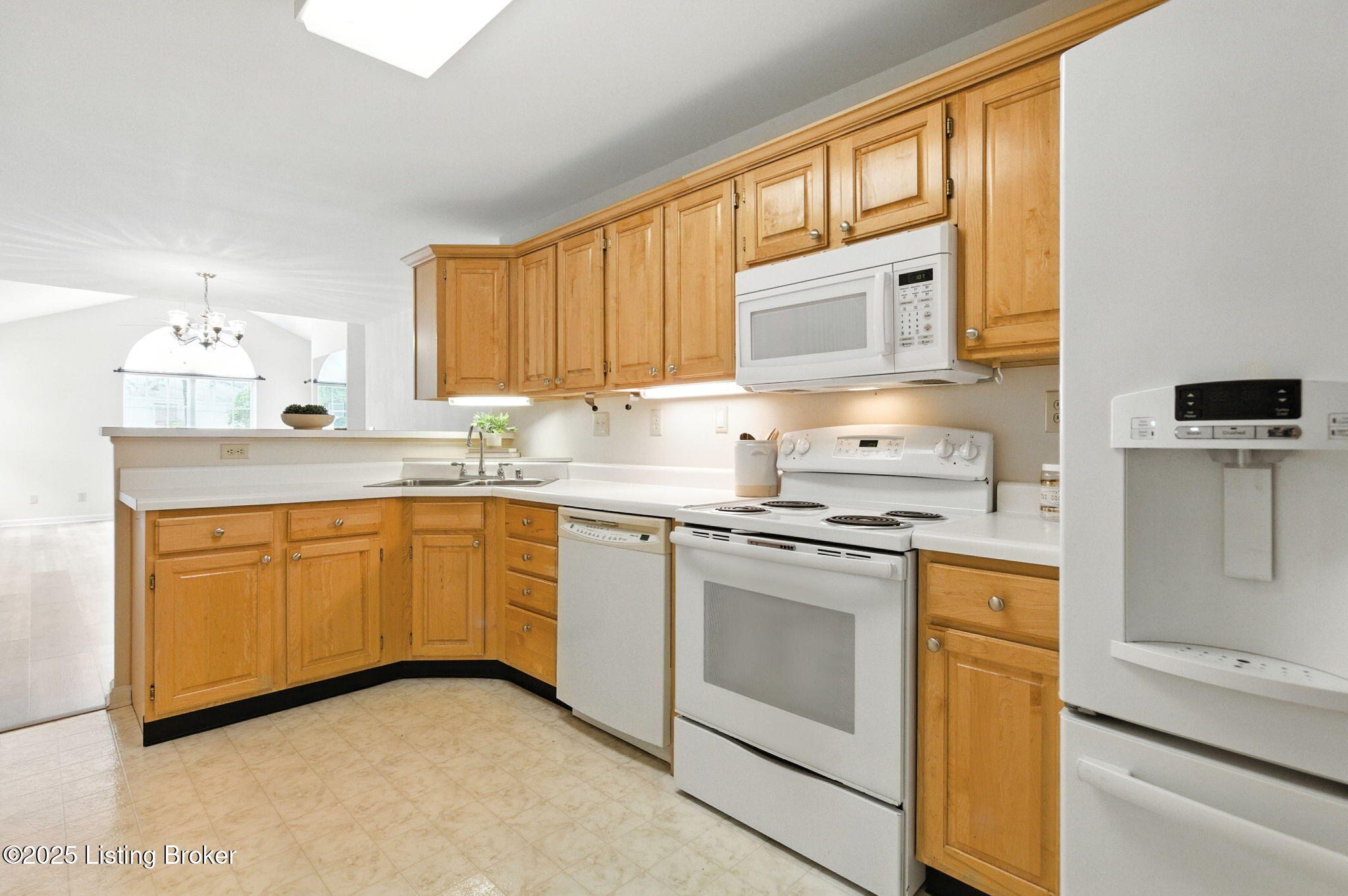 105 Azalea Ct