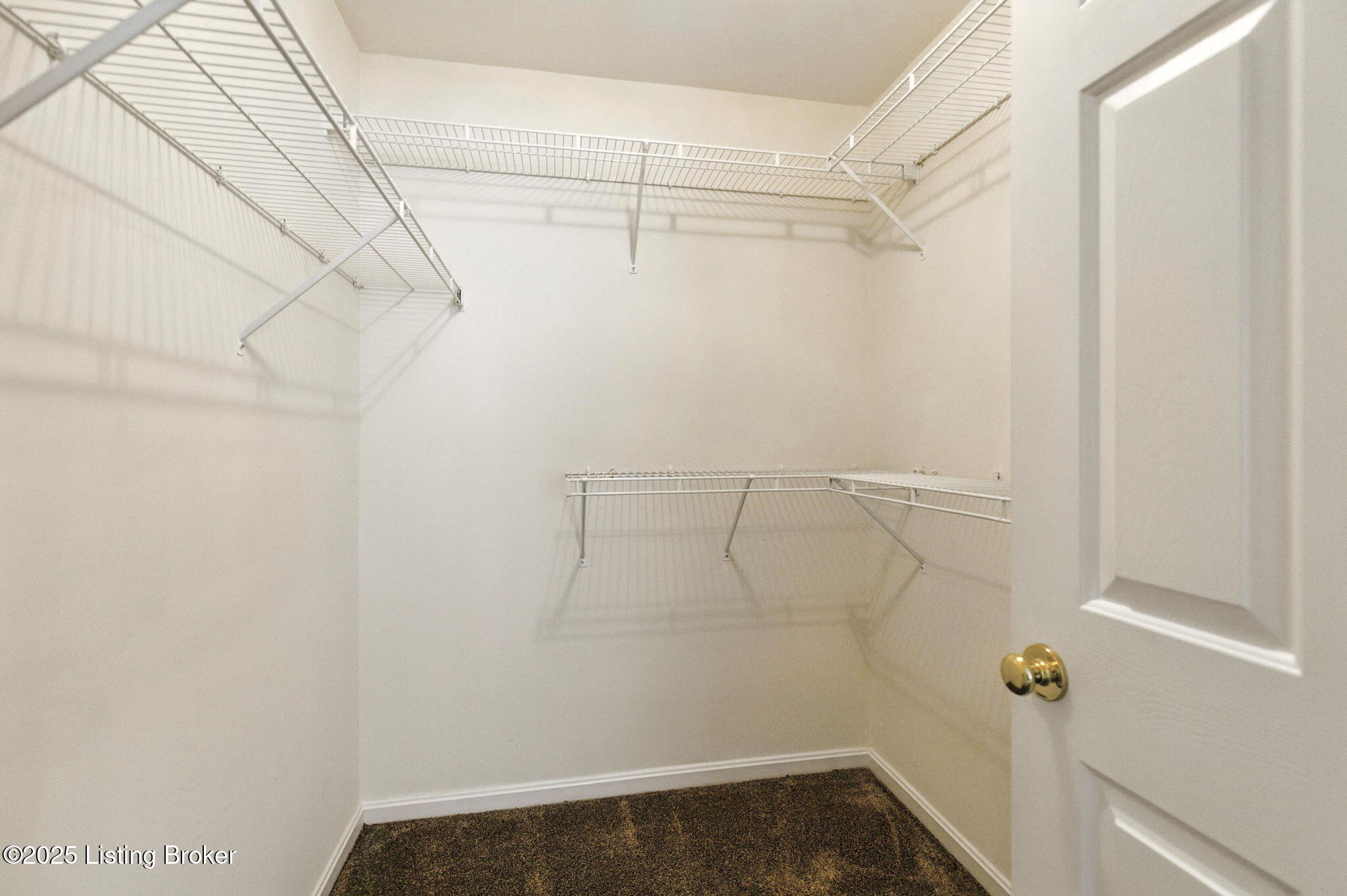 105 Azalea Ct