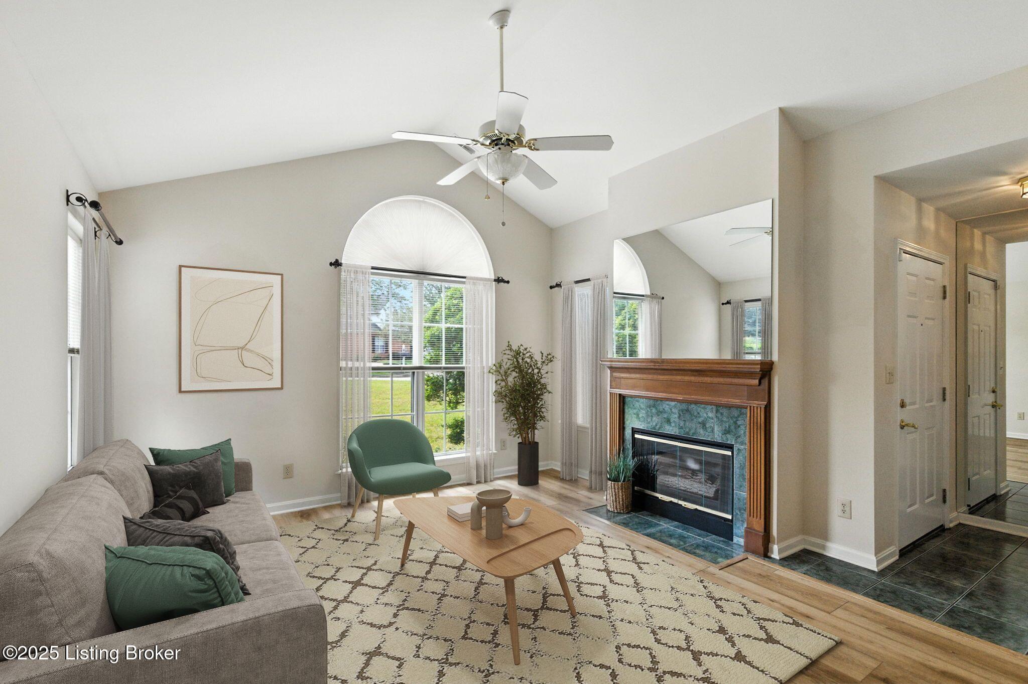 105 Azalea Ct