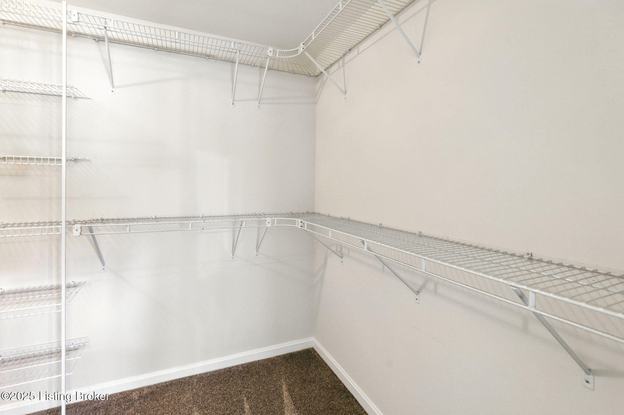 105 Azalea Ct