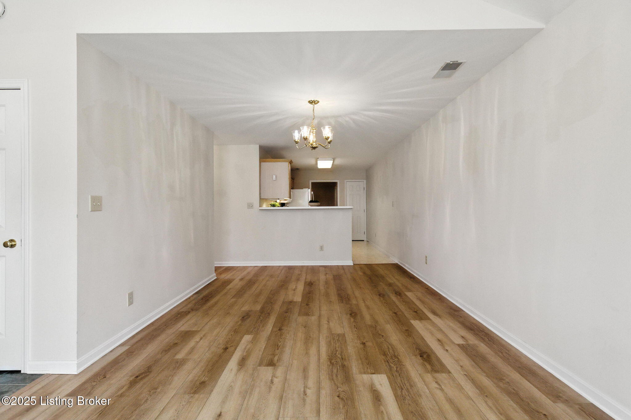 105 Azalea Ct