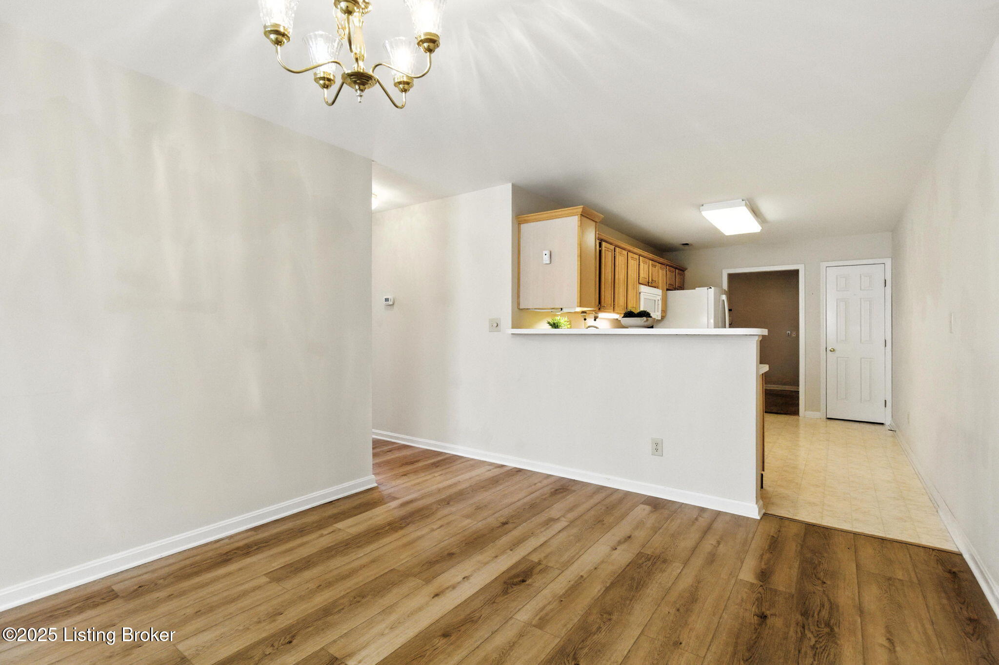 105 Azalea Ct