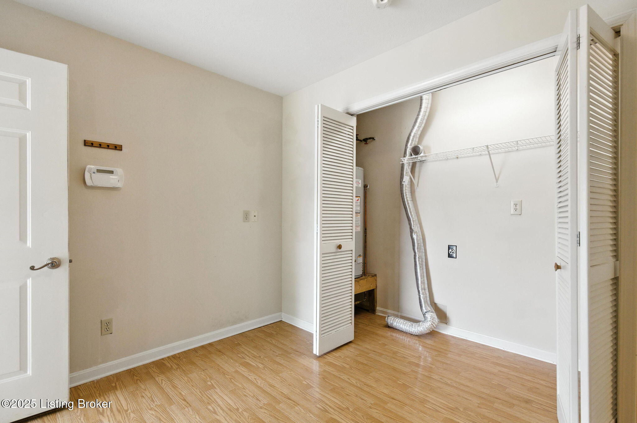 105 Azalea Ct
