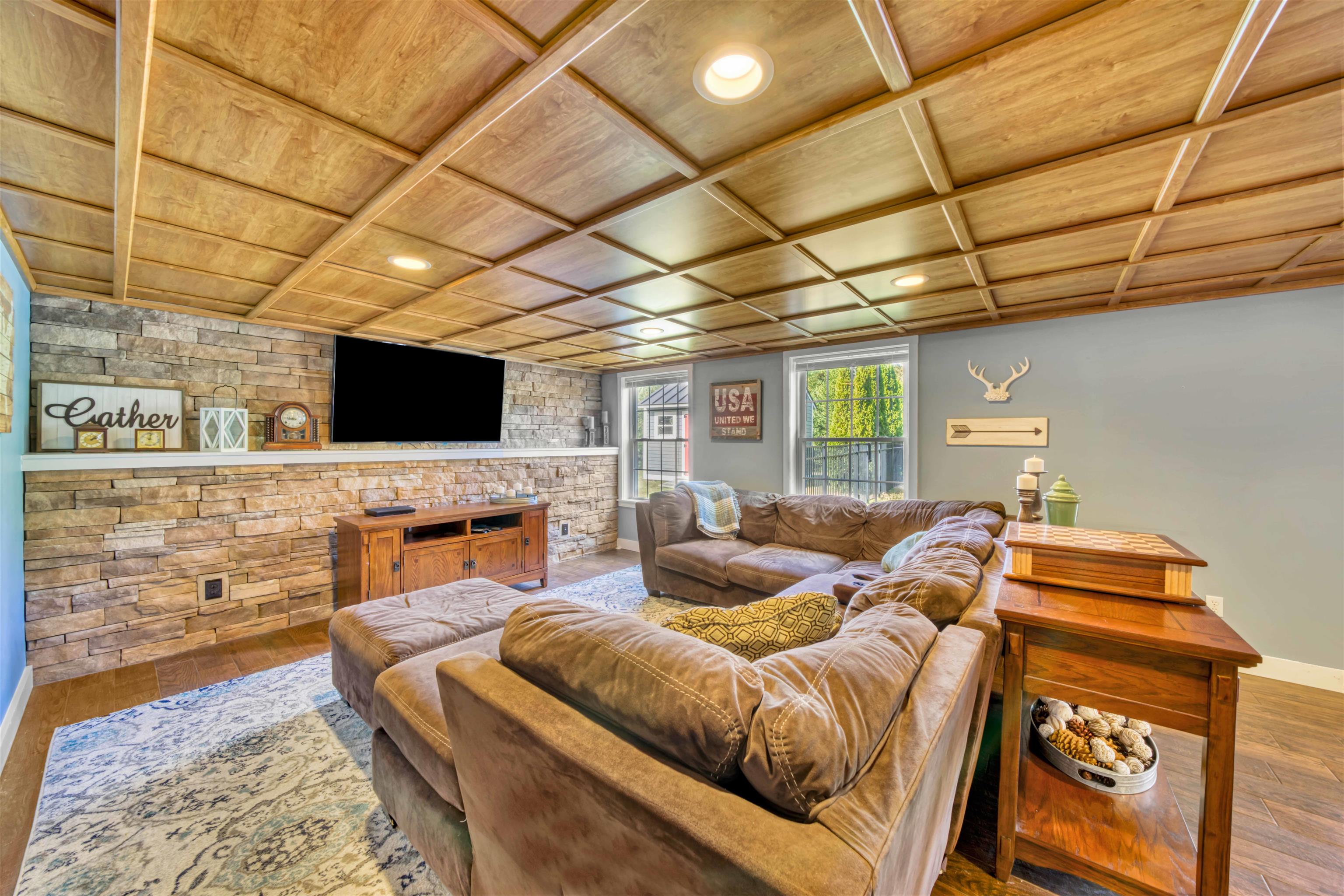 20 River View Road