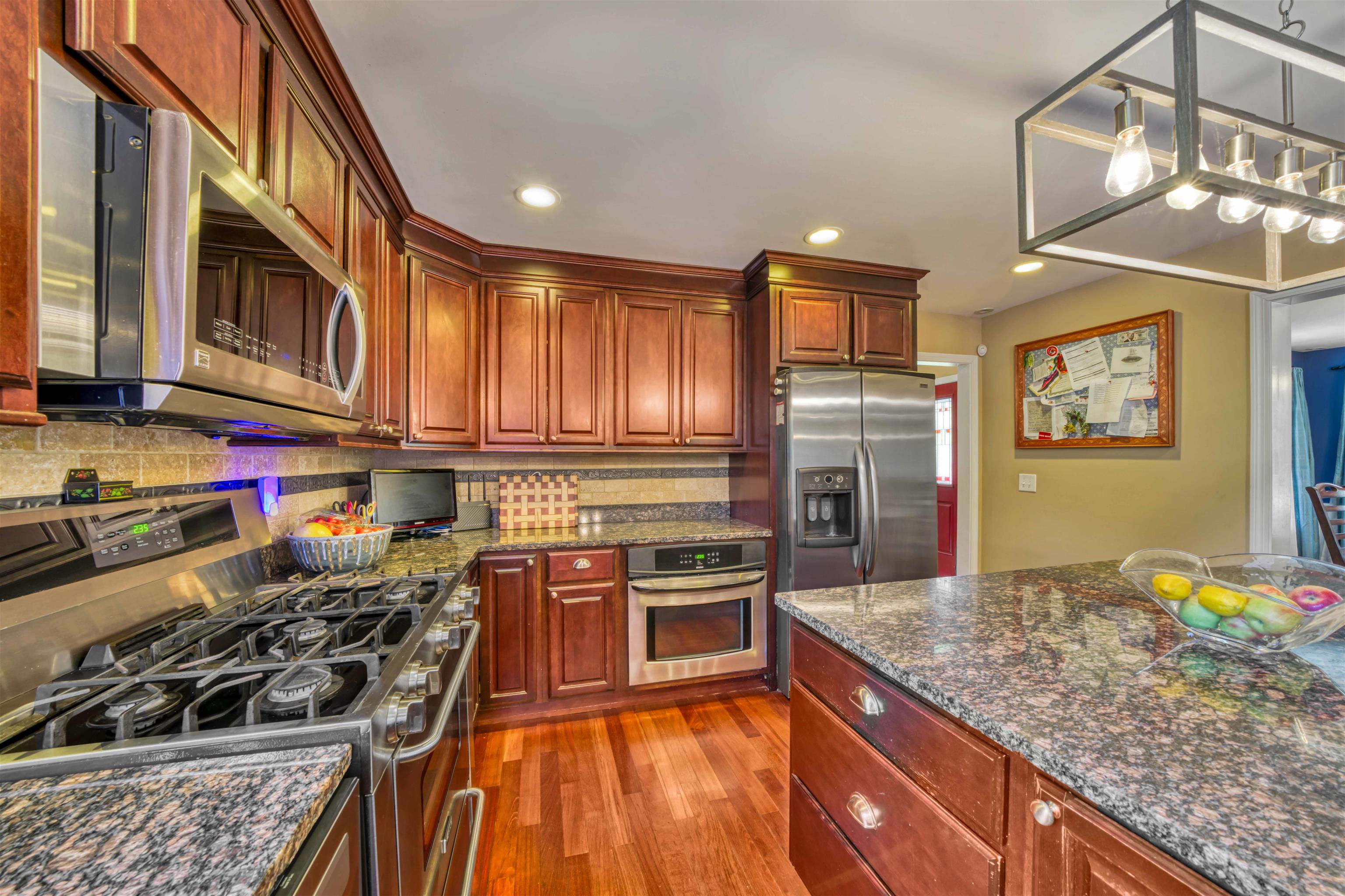 20 River View Road