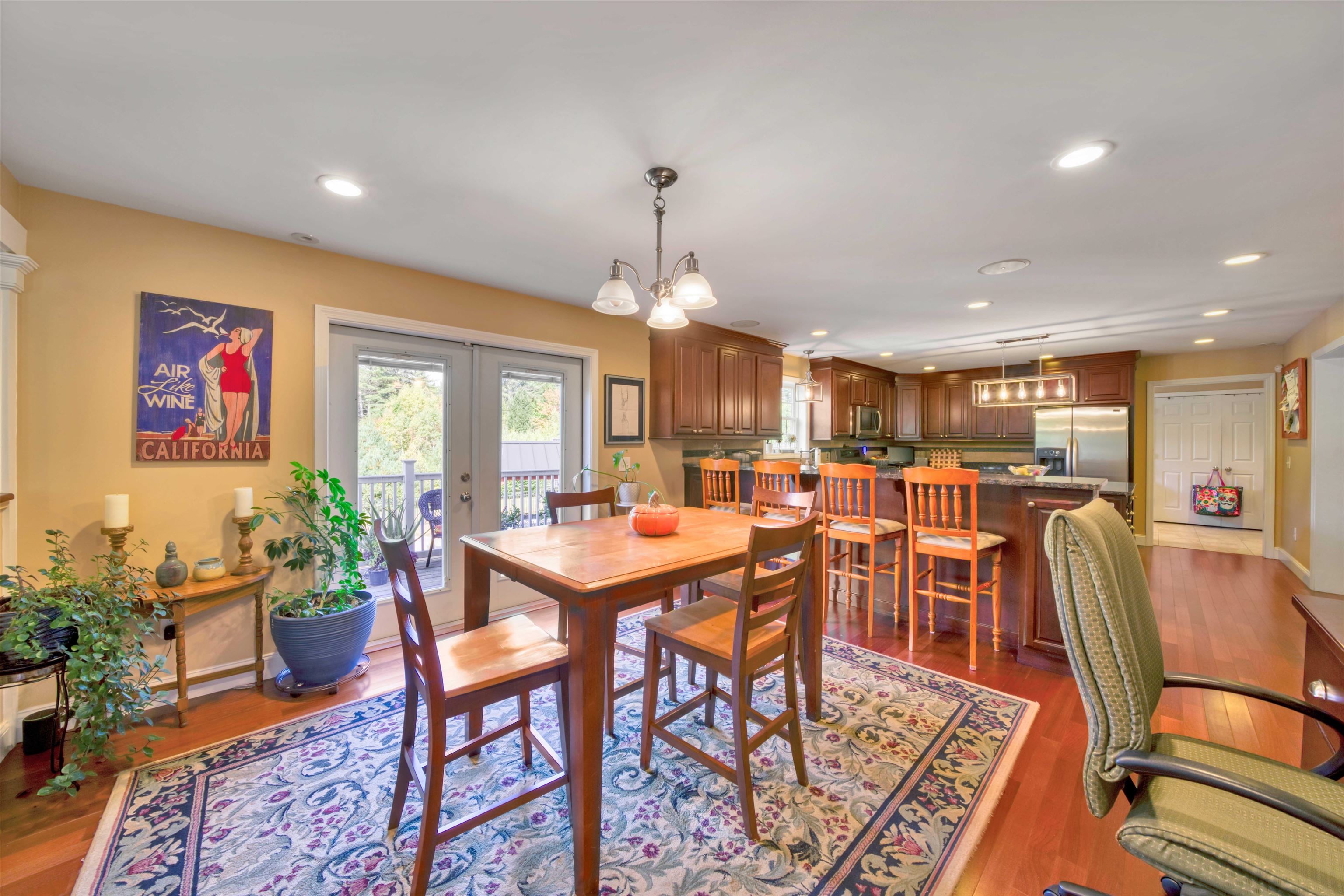 20 River View Road