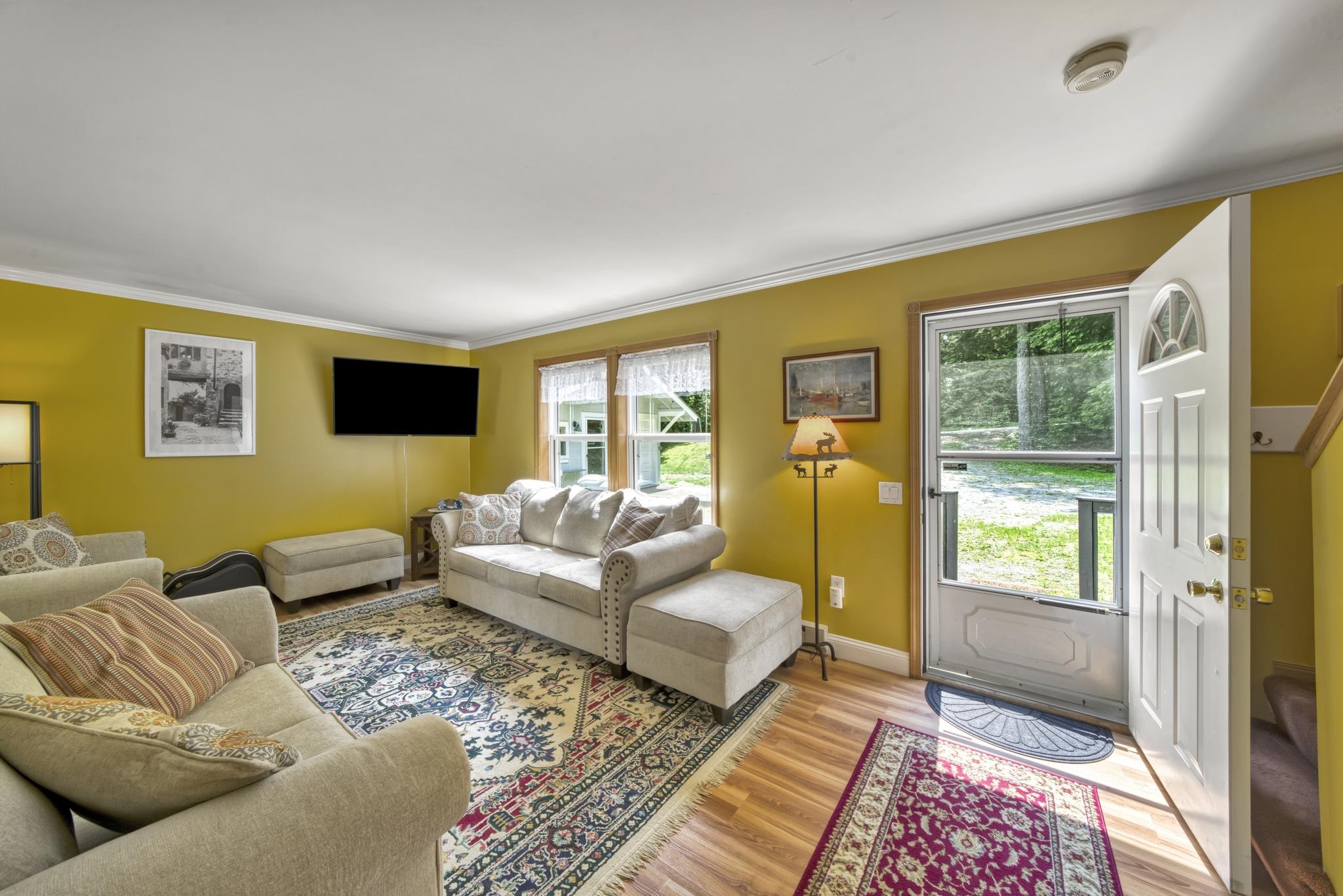 2261 Valley Road