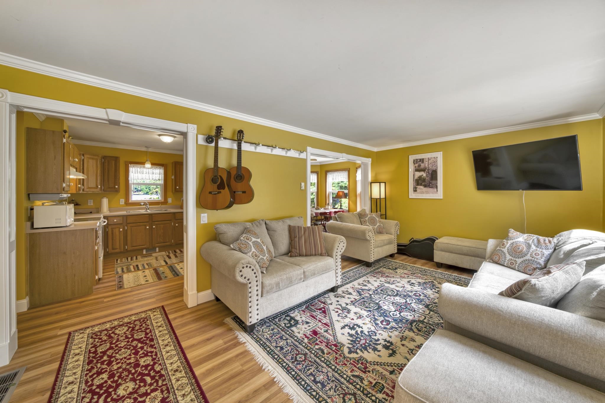 2261 Valley Road