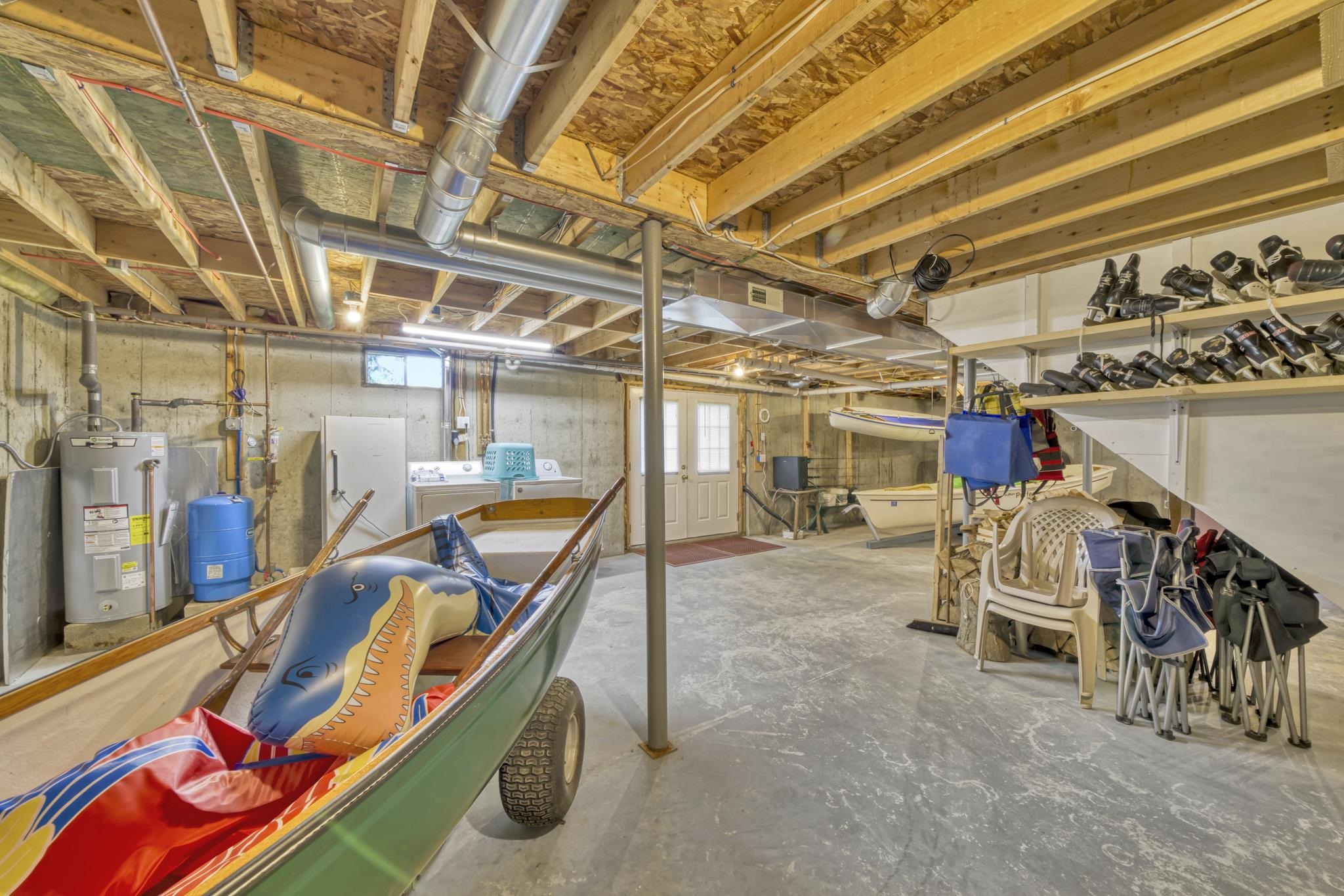 2261 Valley Road