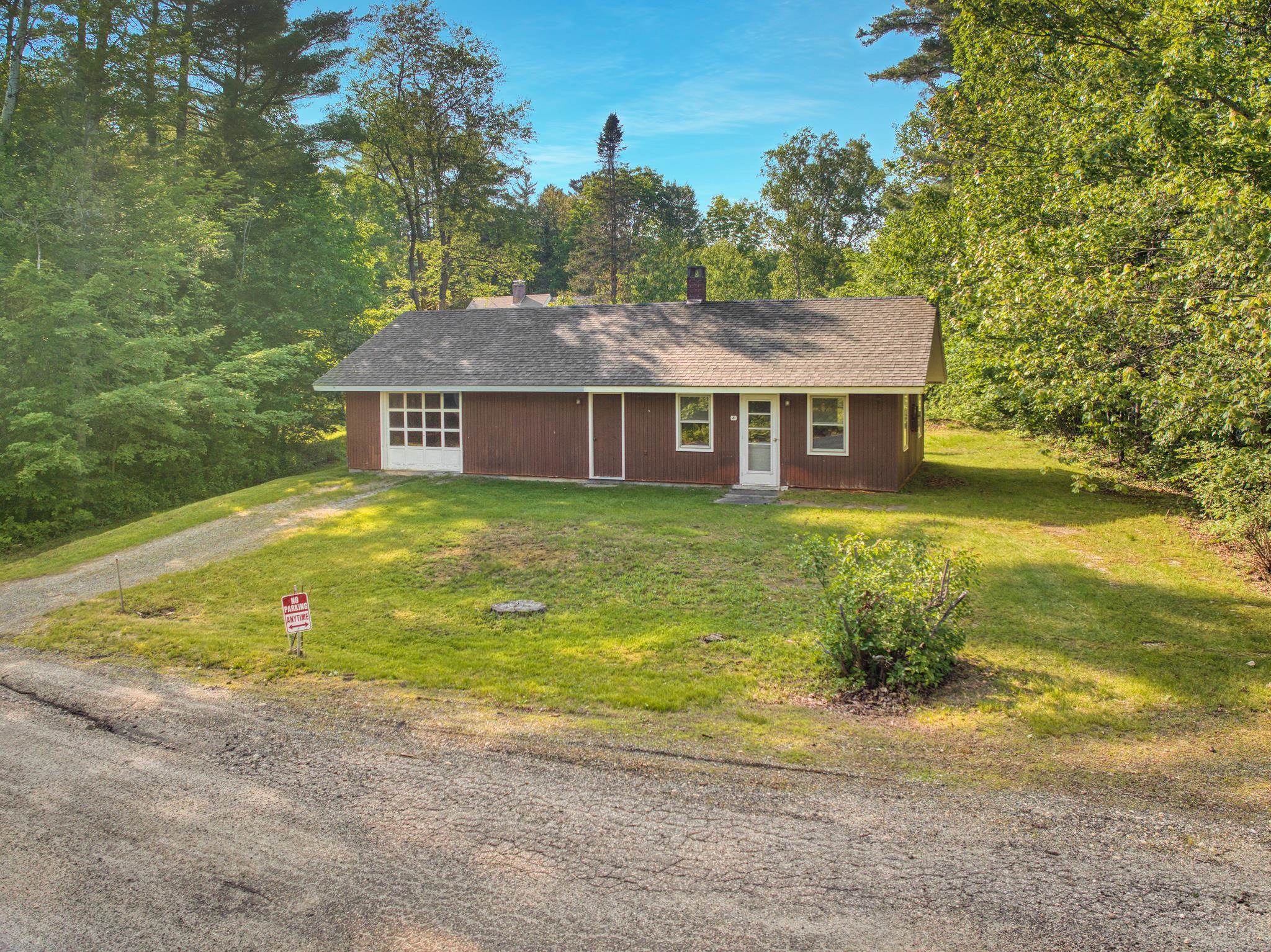 4 W Court Road