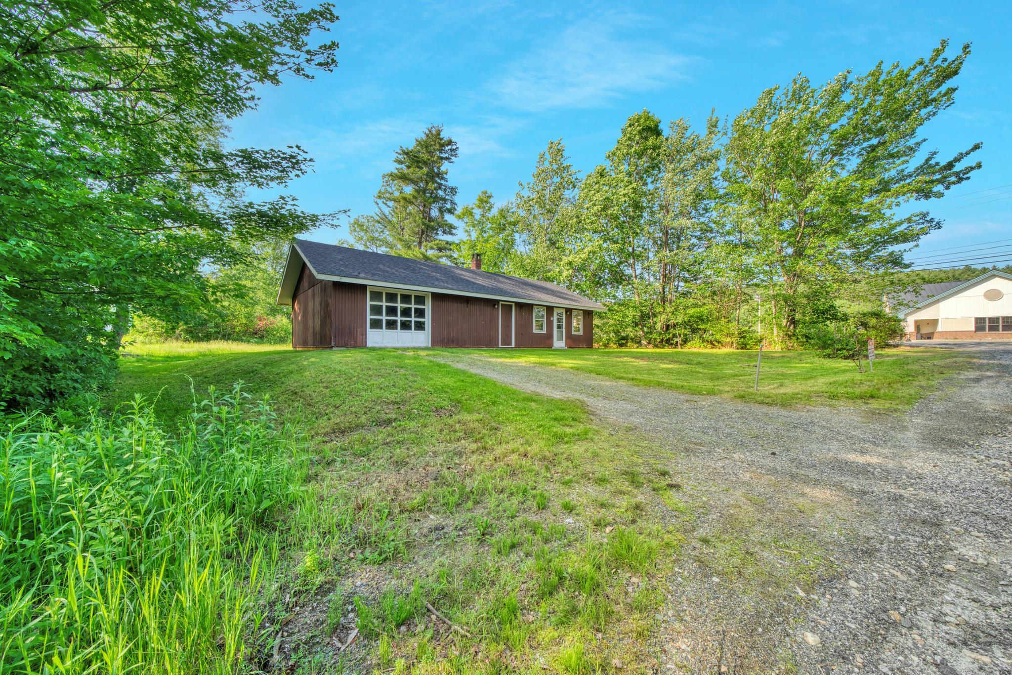 4 W Court Road