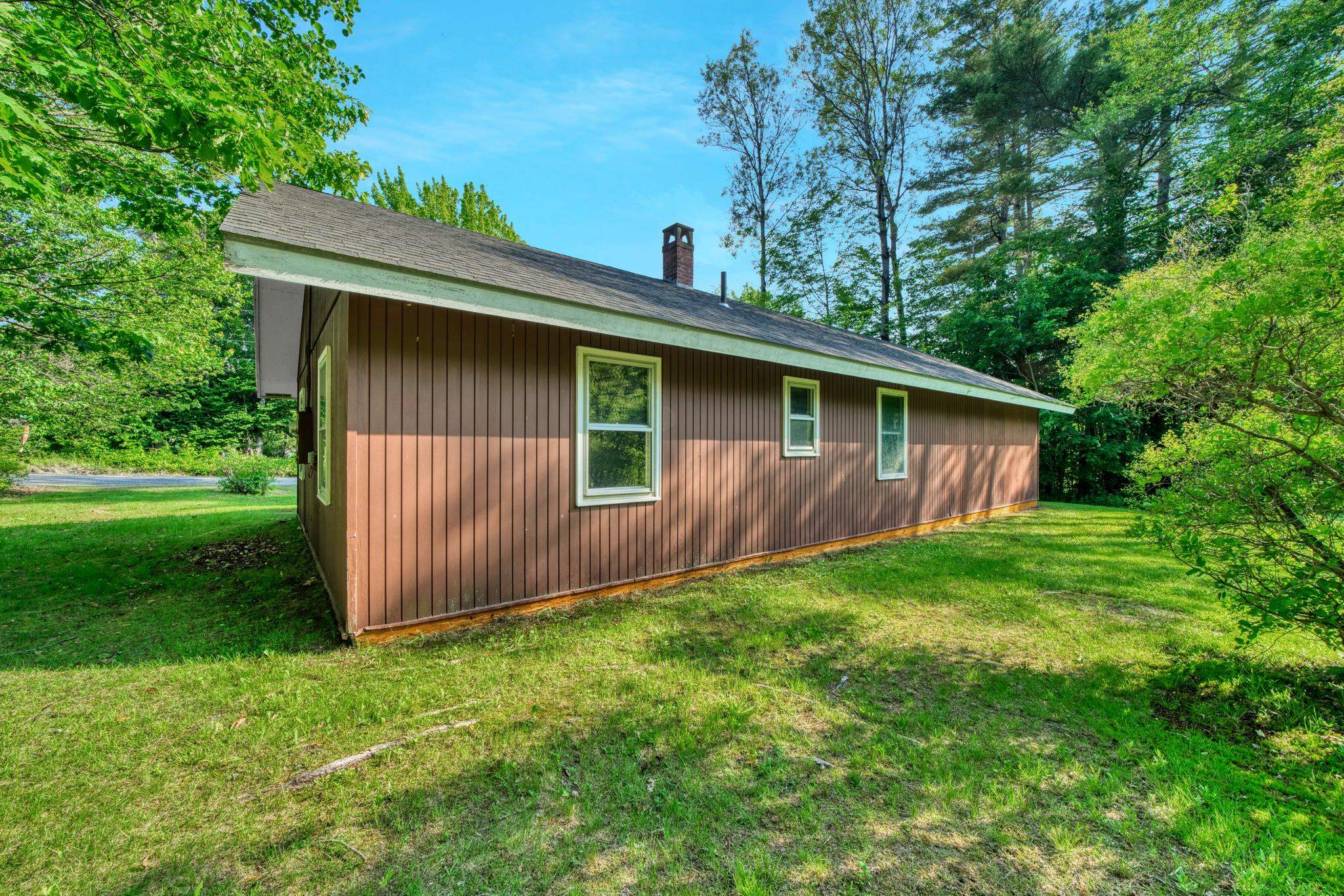 4 W Court Road