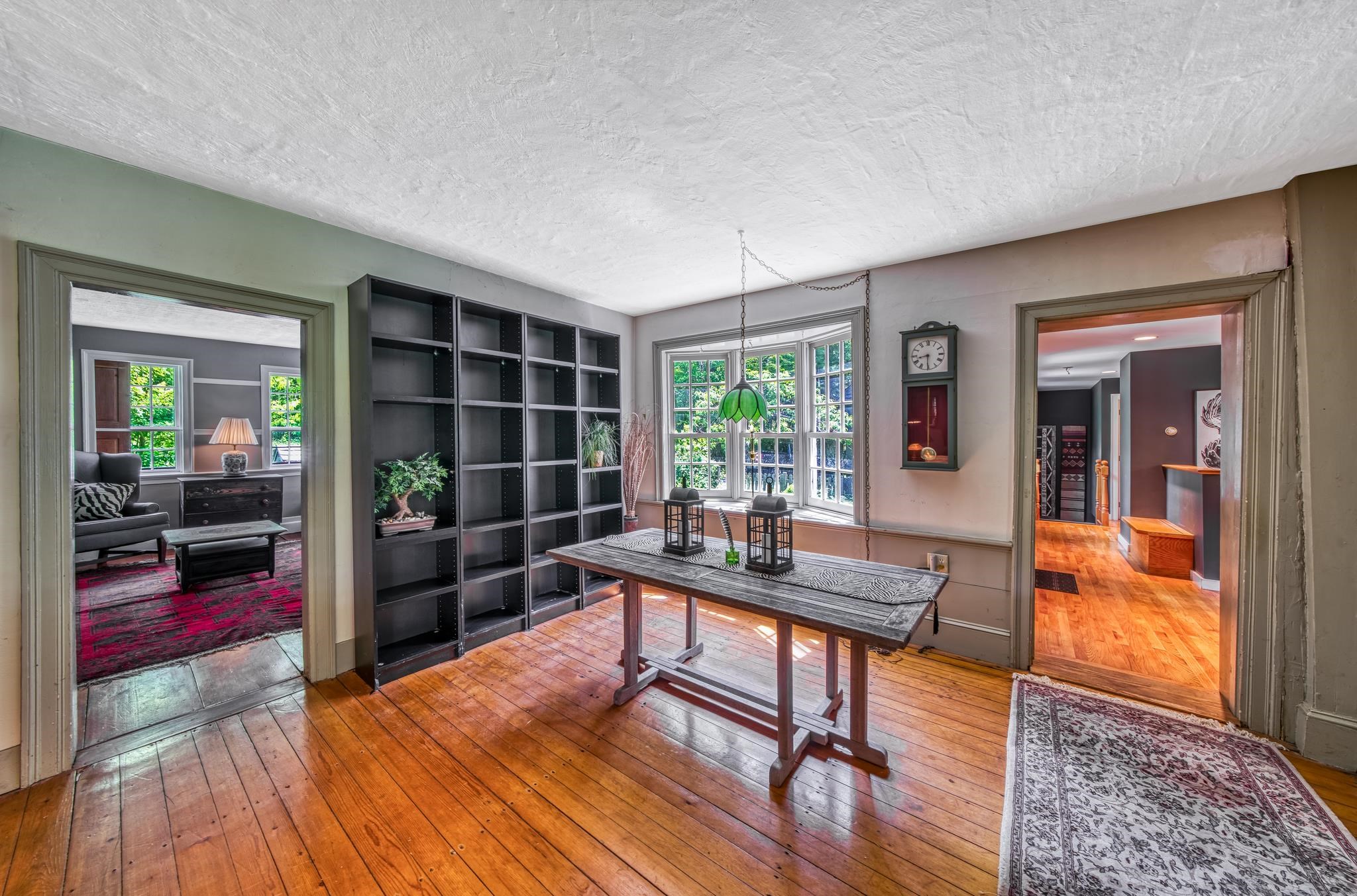 33 Four Corners Road