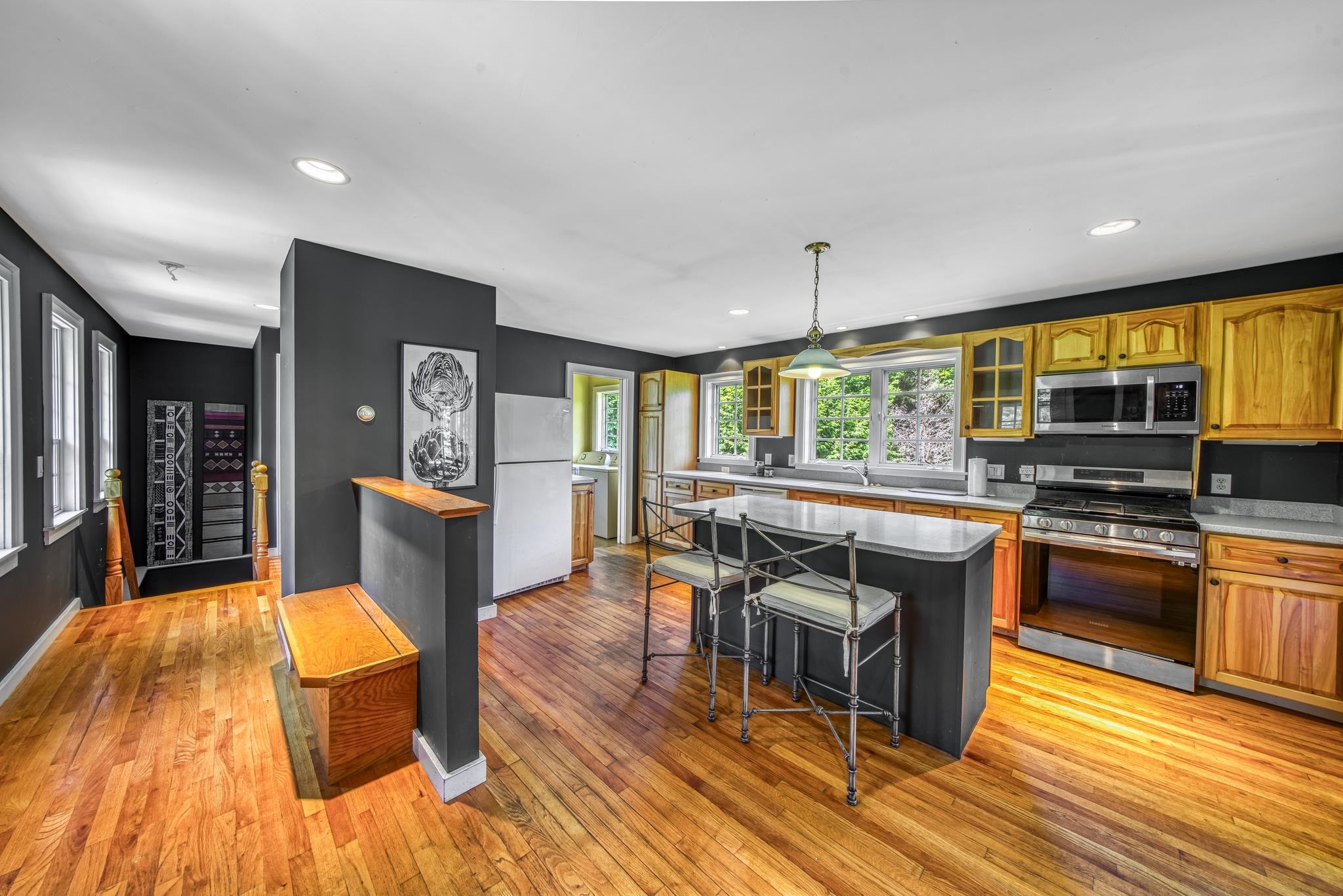 33 Four Corners Road