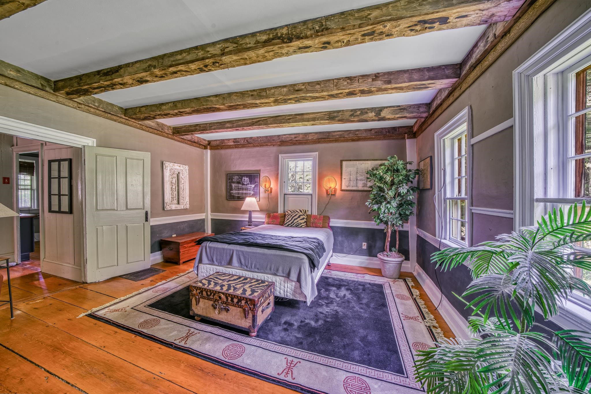 33 Four Corners Road