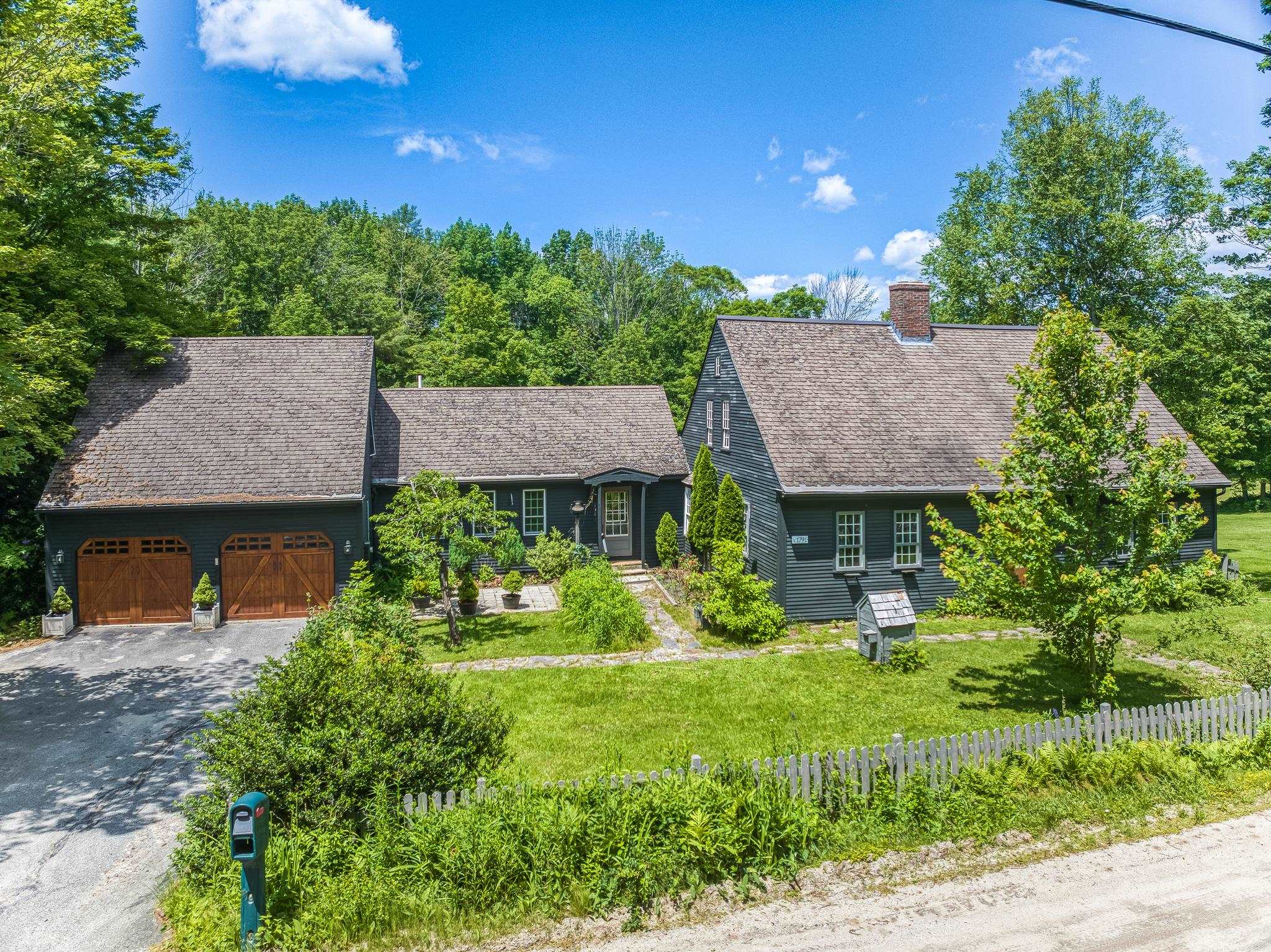 33 Four Corners Road