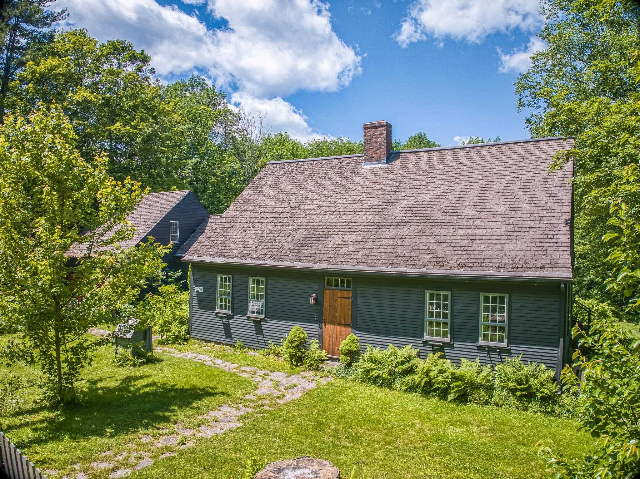 33 Four Corners Road