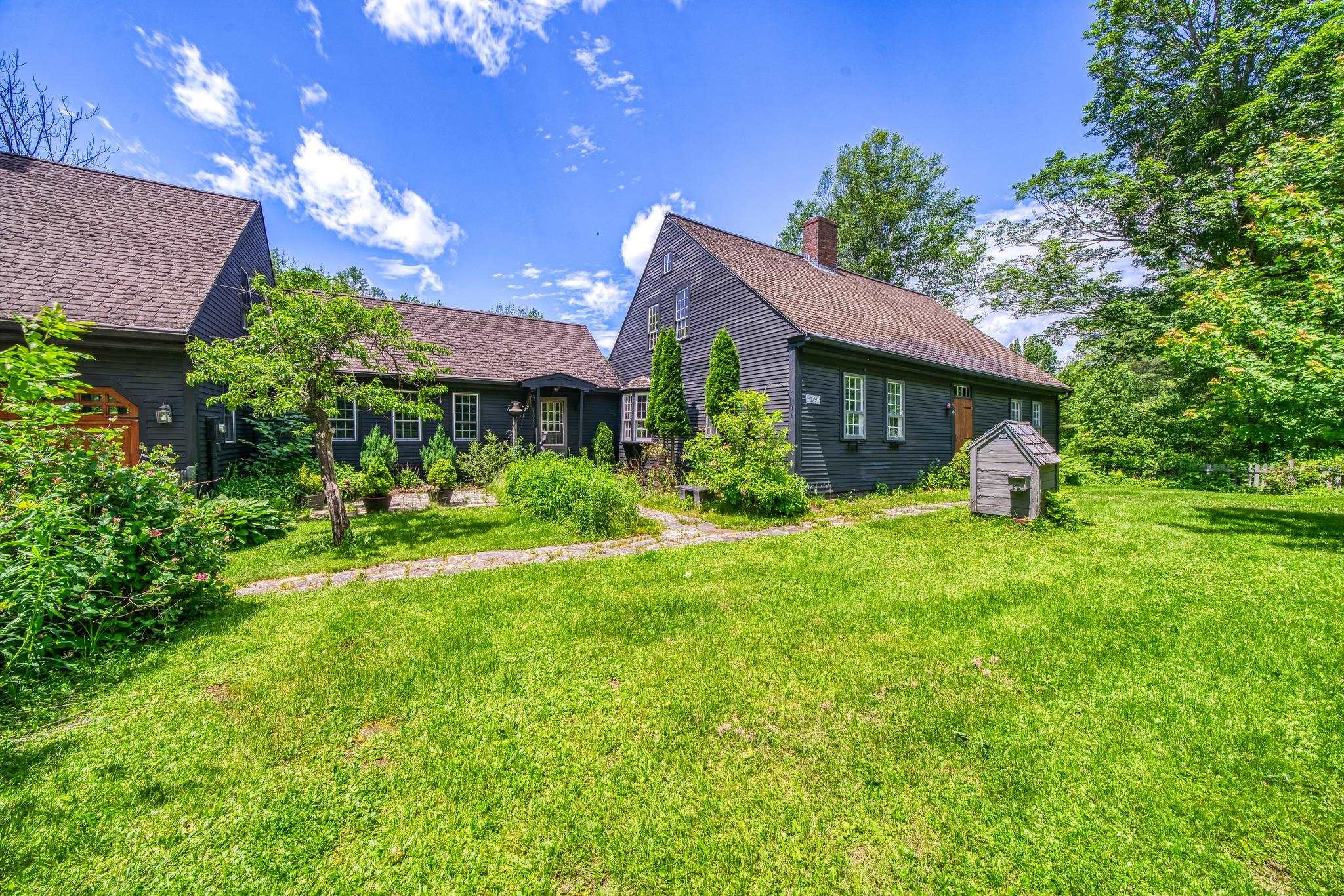 33 Four Corners Road