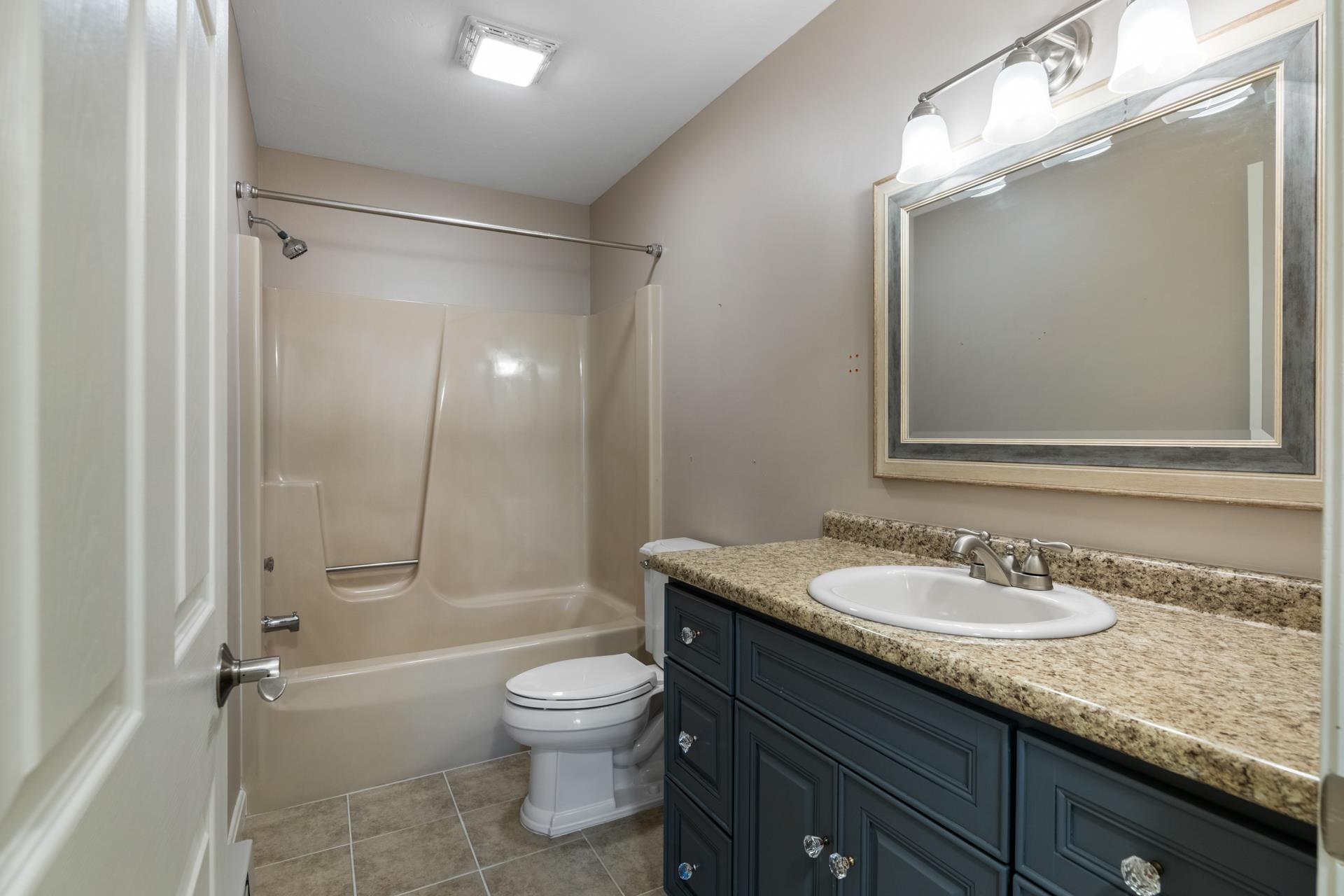 17 Kyle Drive Unit: 17