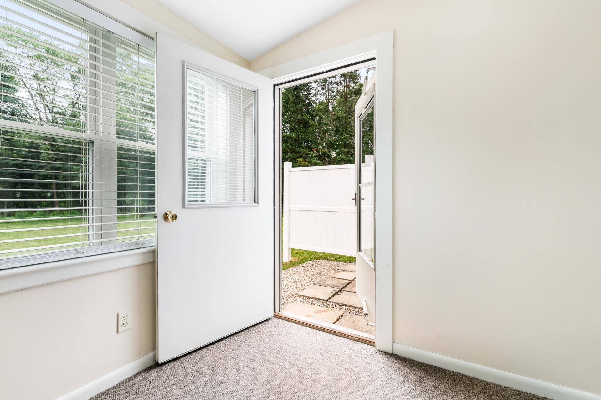 17 Kyle Drive Unit: 17