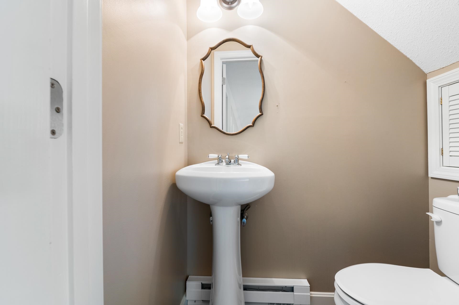 17 Kyle Drive Unit: 17