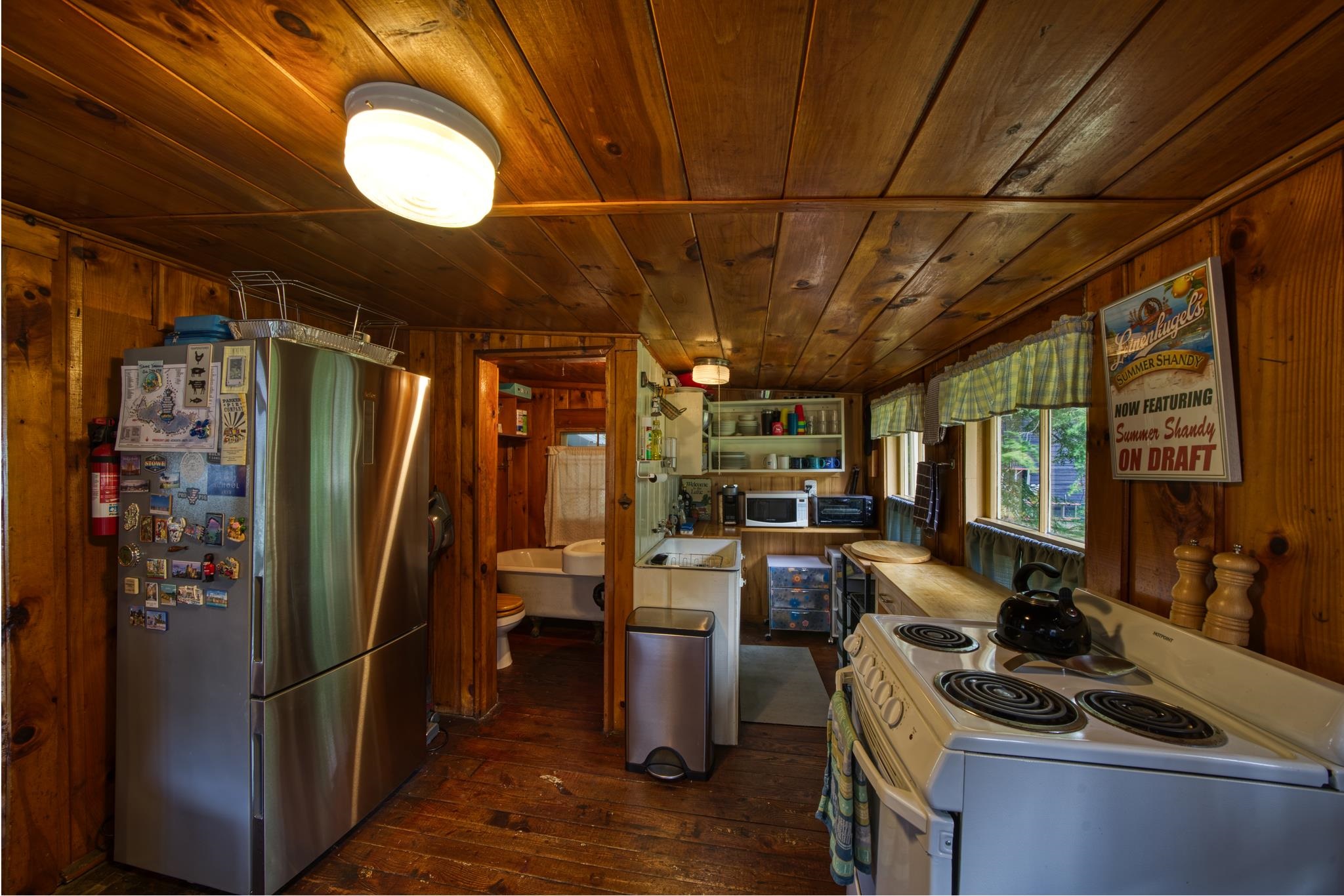 100 Crescent Lake Road