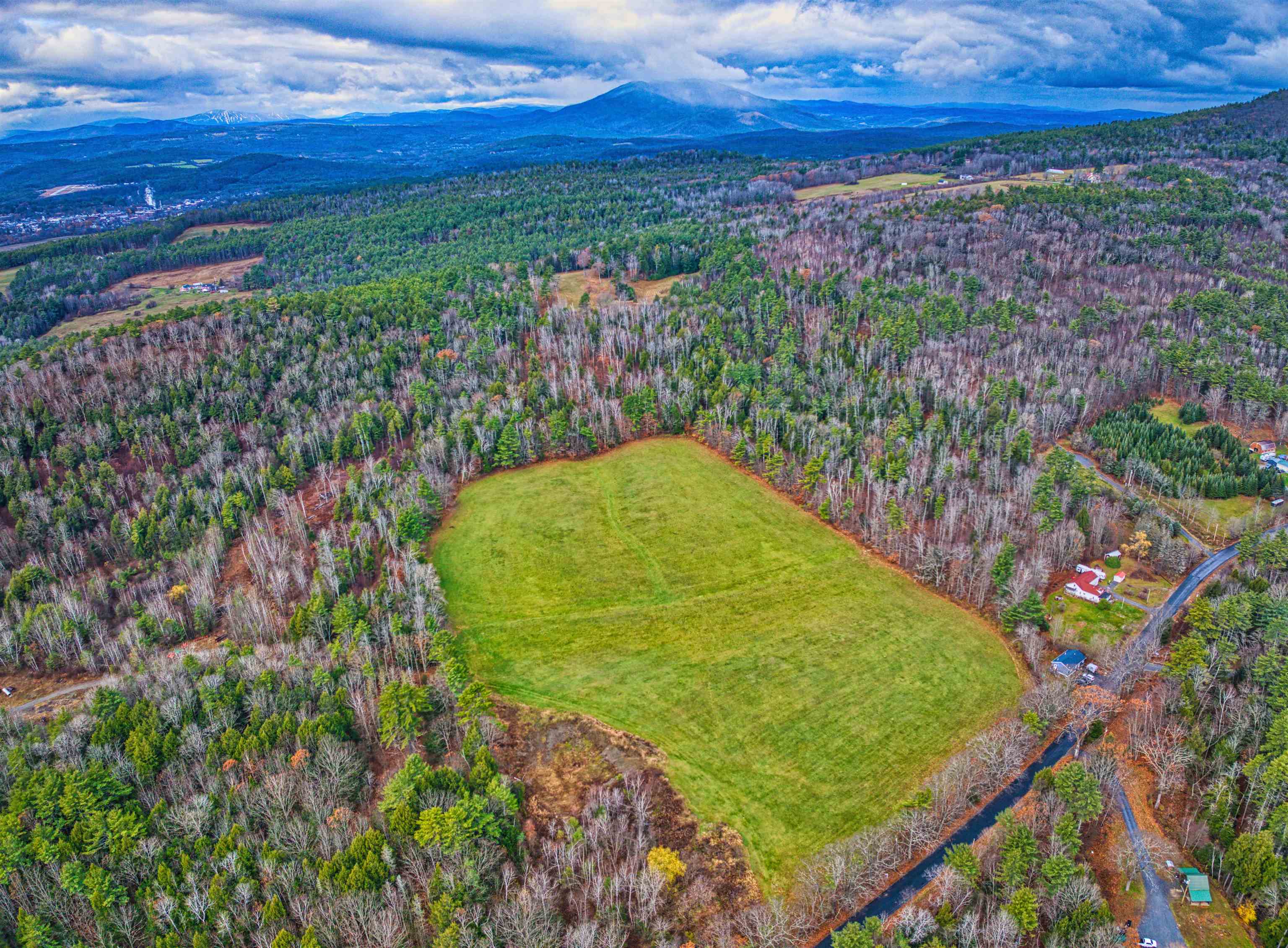 002 E Green Mountain Road Unit: 2