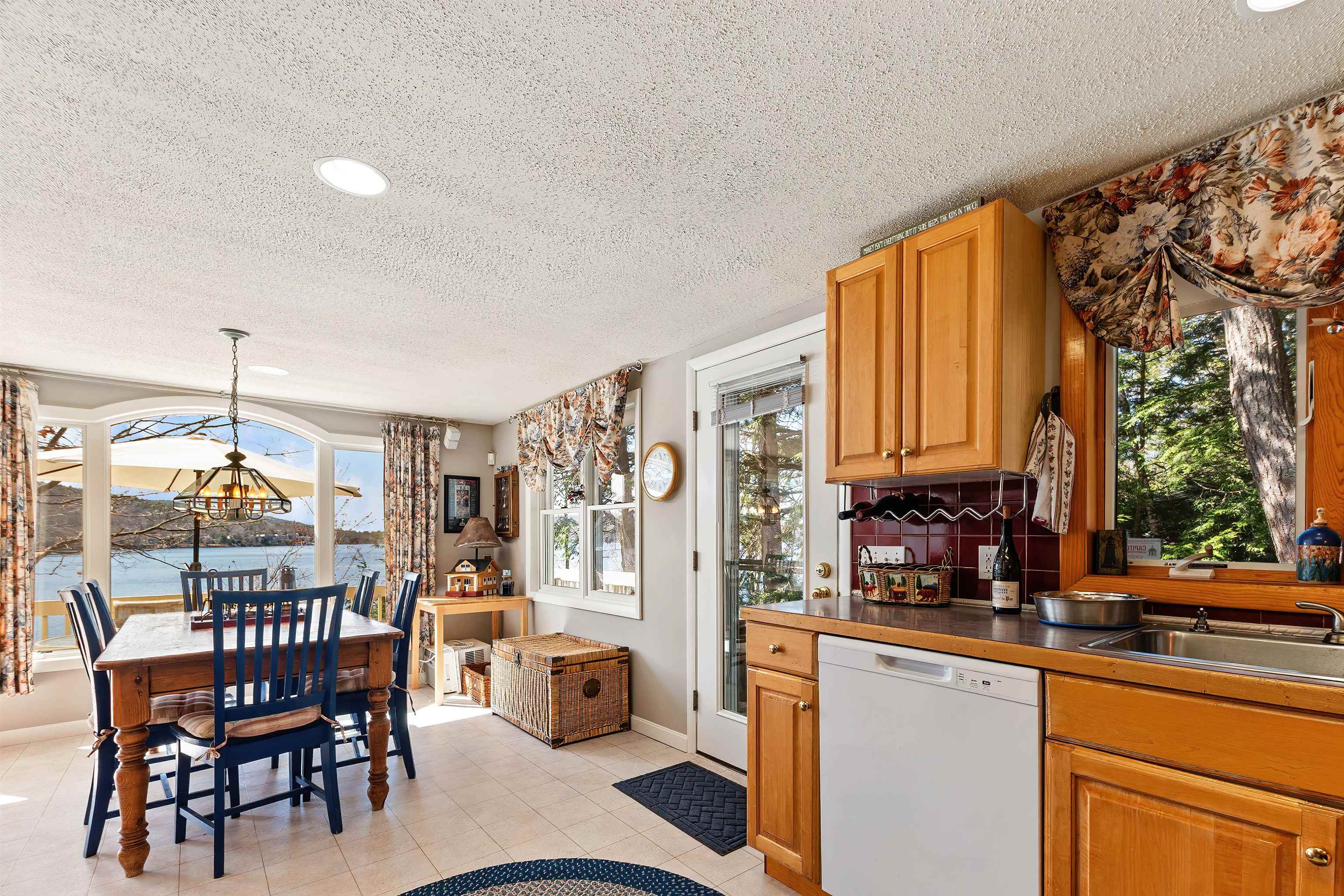 32 Highland Avenue